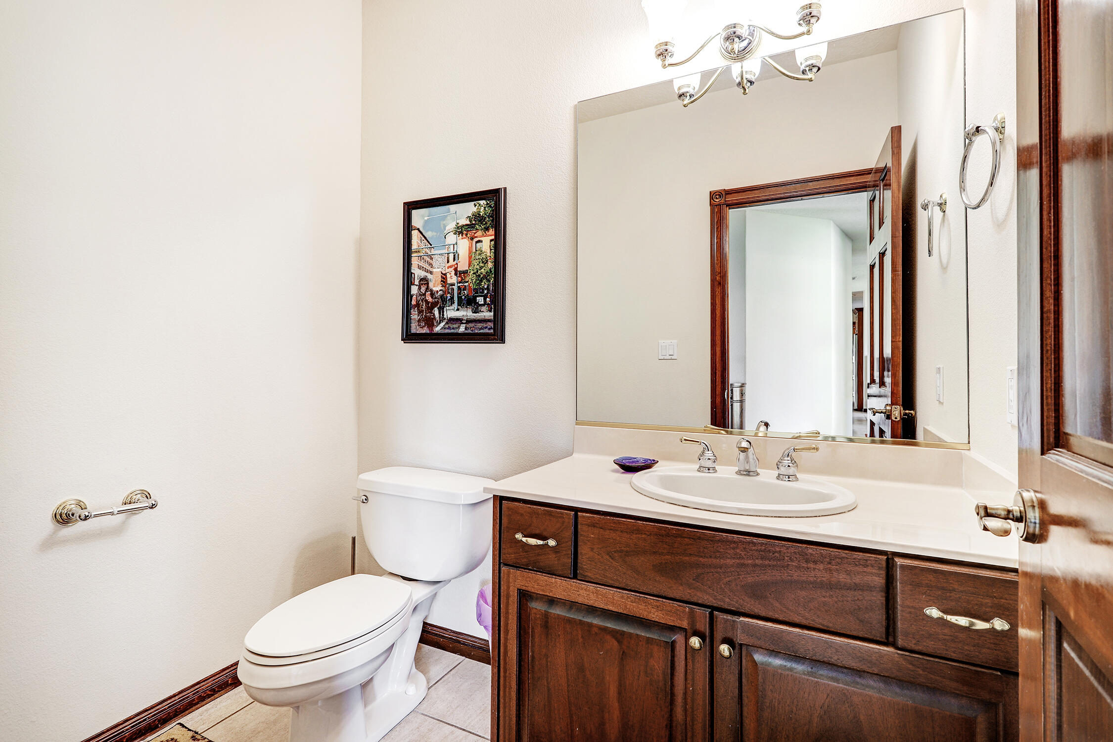 11001 San Antonio Drive NE