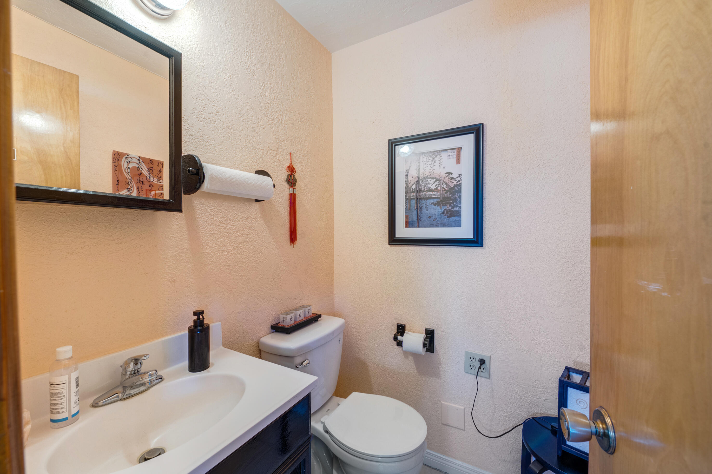 1919 San Mateo Boulevard NE