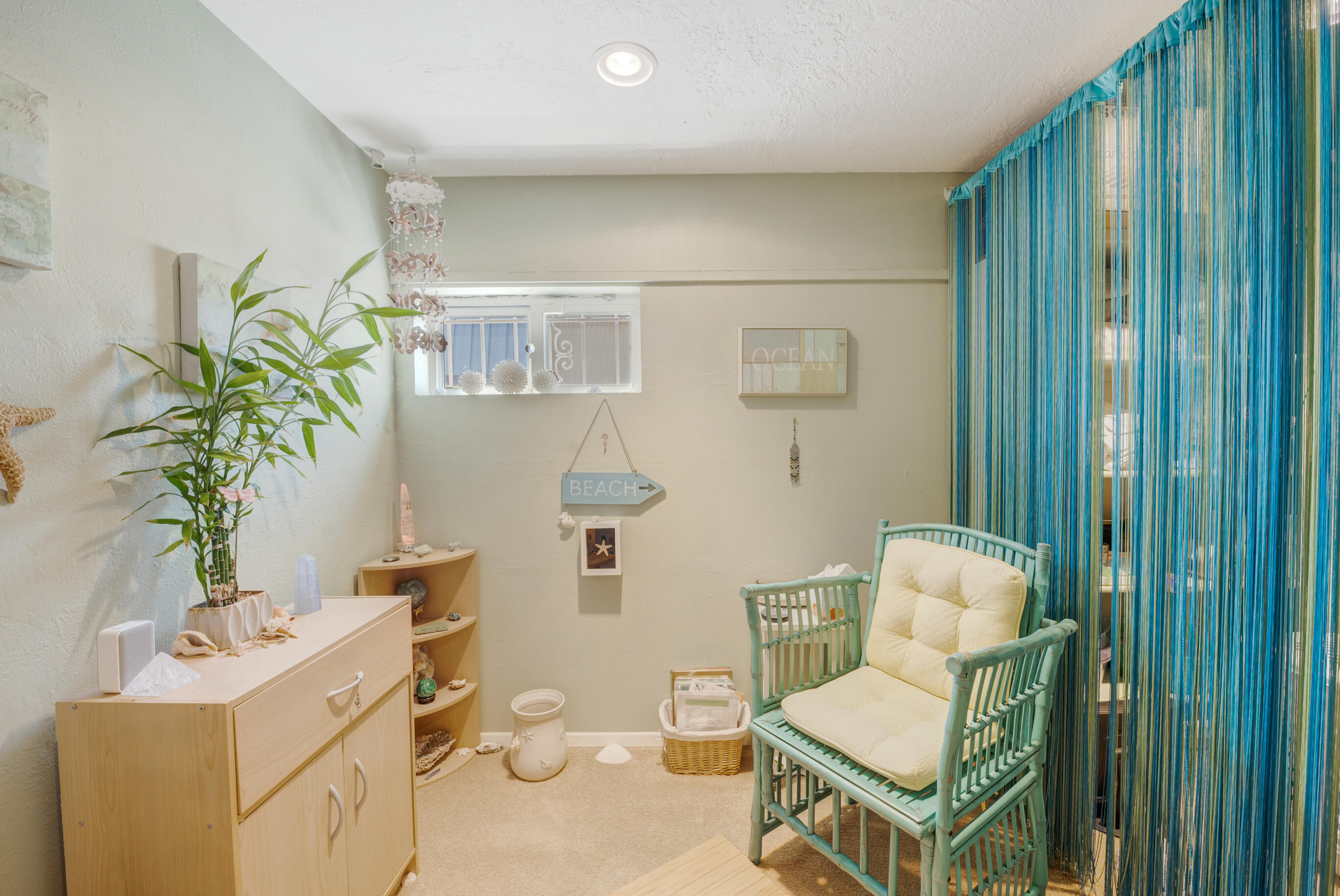 1919 San Mateo Boulevard NE