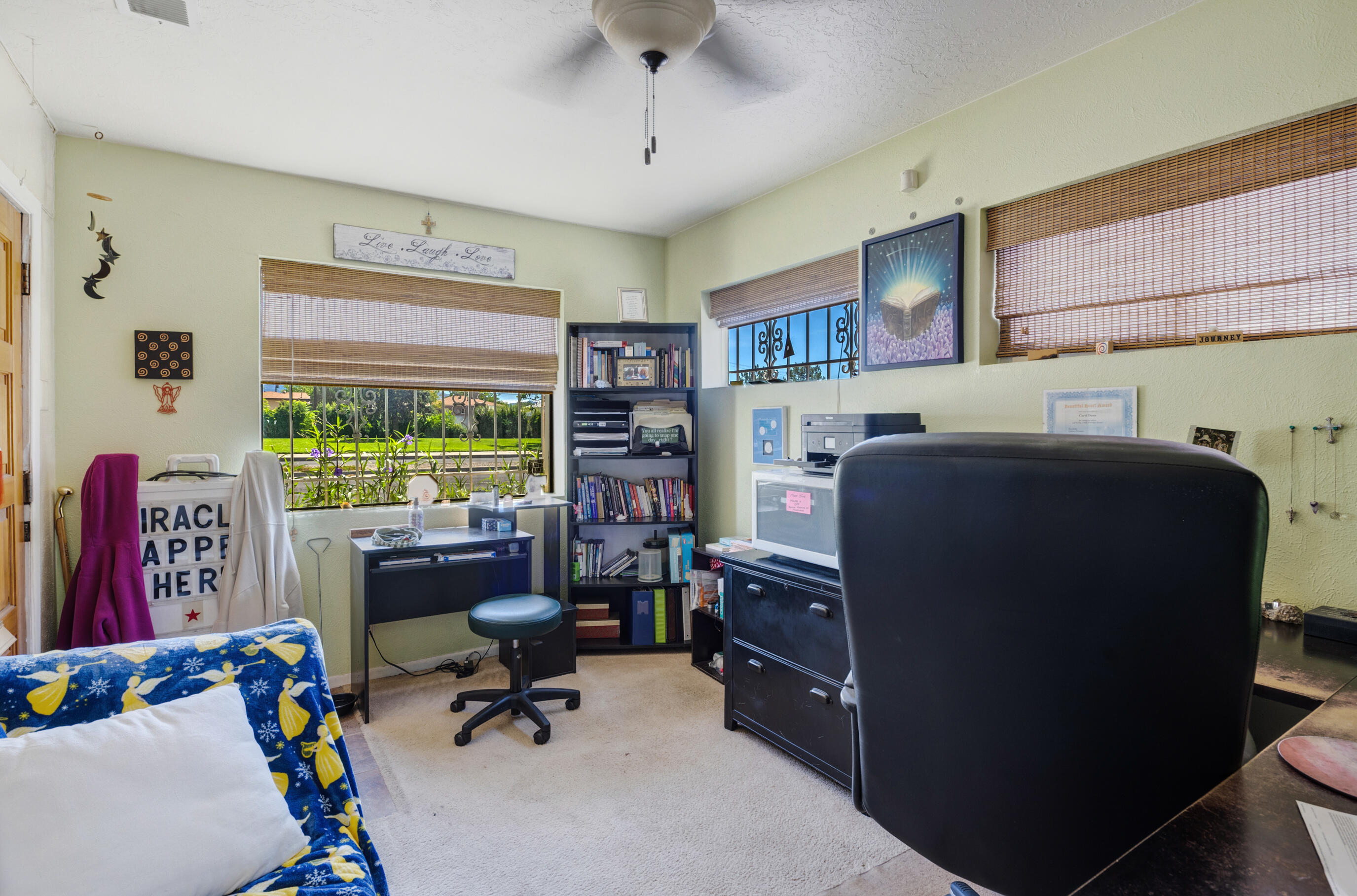 1919 San Mateo Boulevard NE