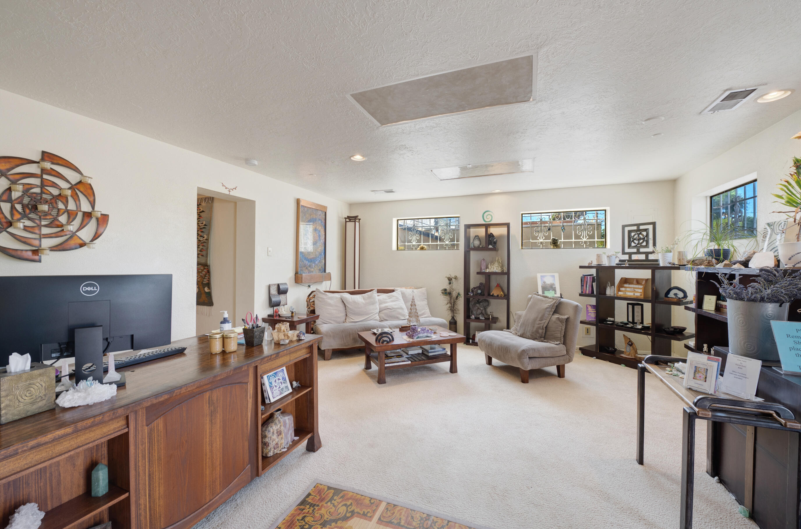 1919 San Mateo Boulevard NE