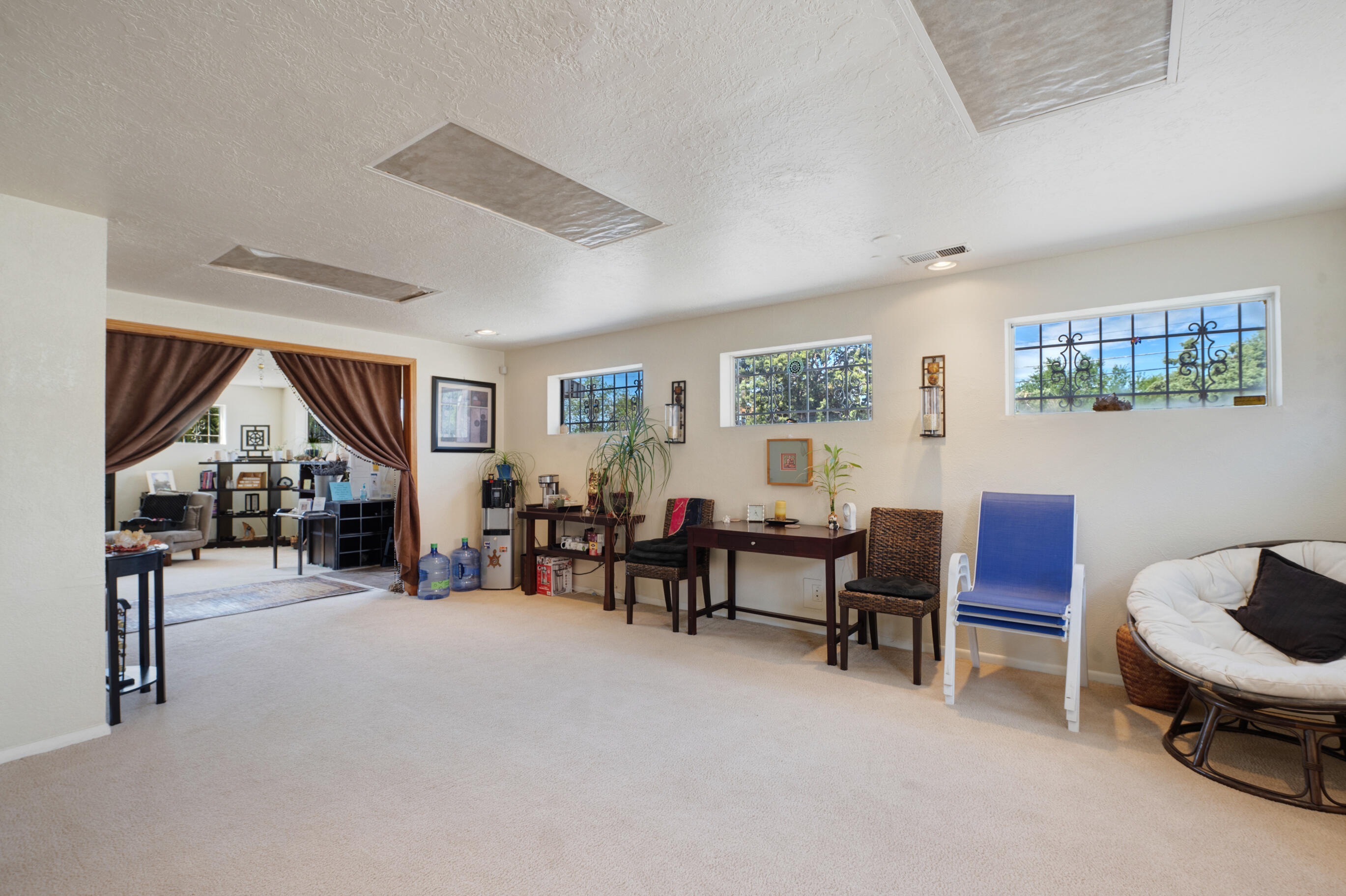 1919 San Mateo Boulevard NE