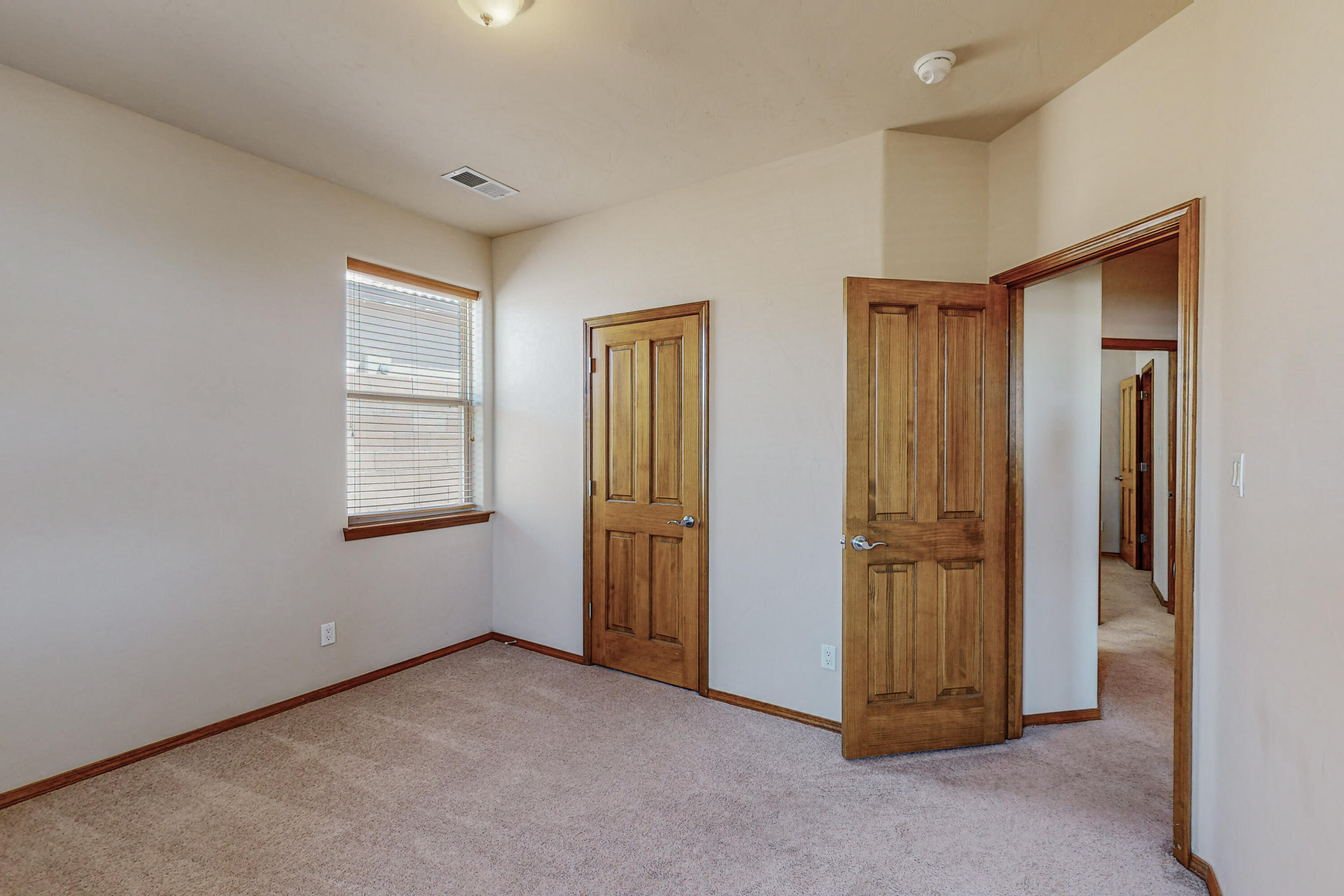 2832 Sicomoro Lane SE