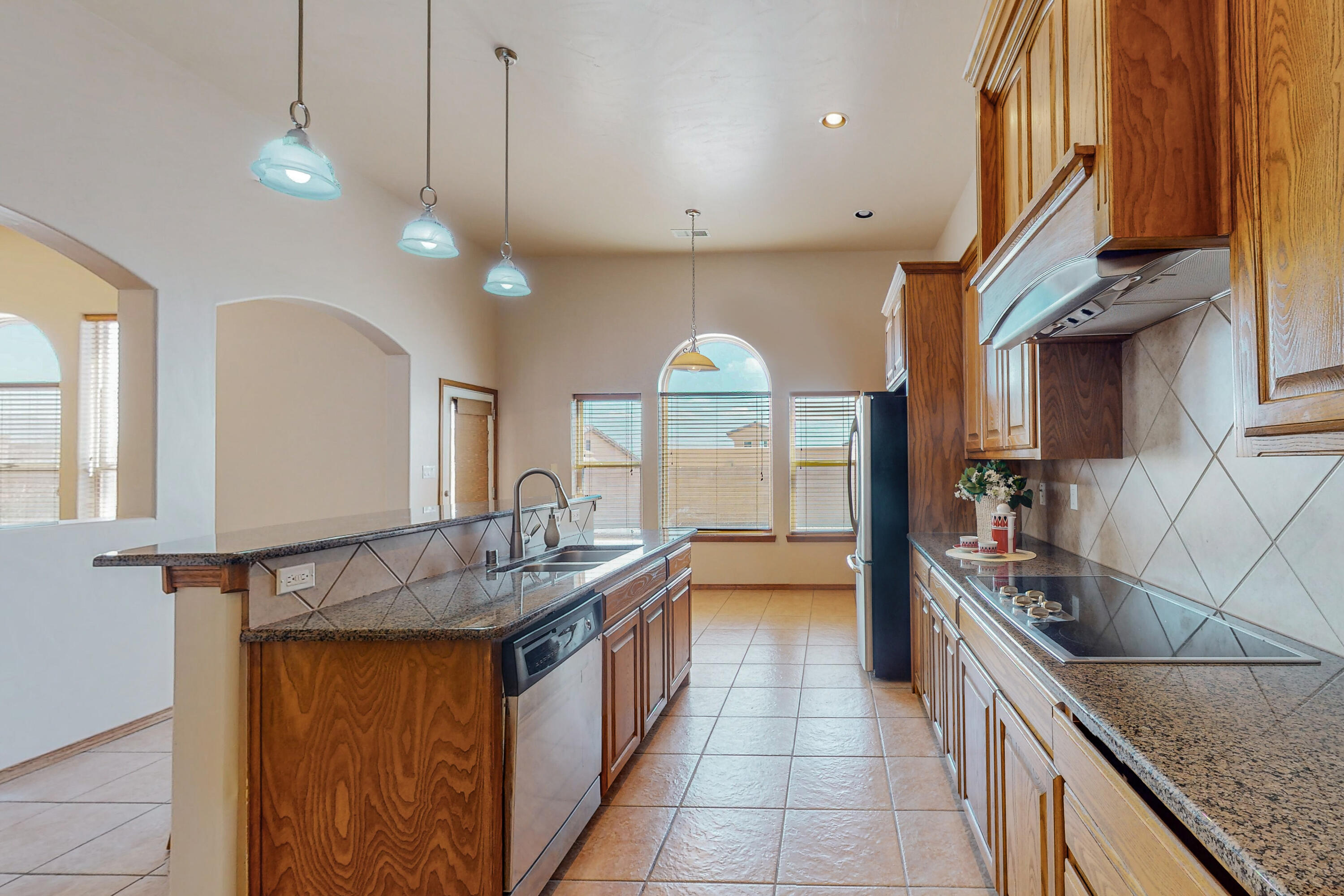 2832 Sicomoro Lane SE