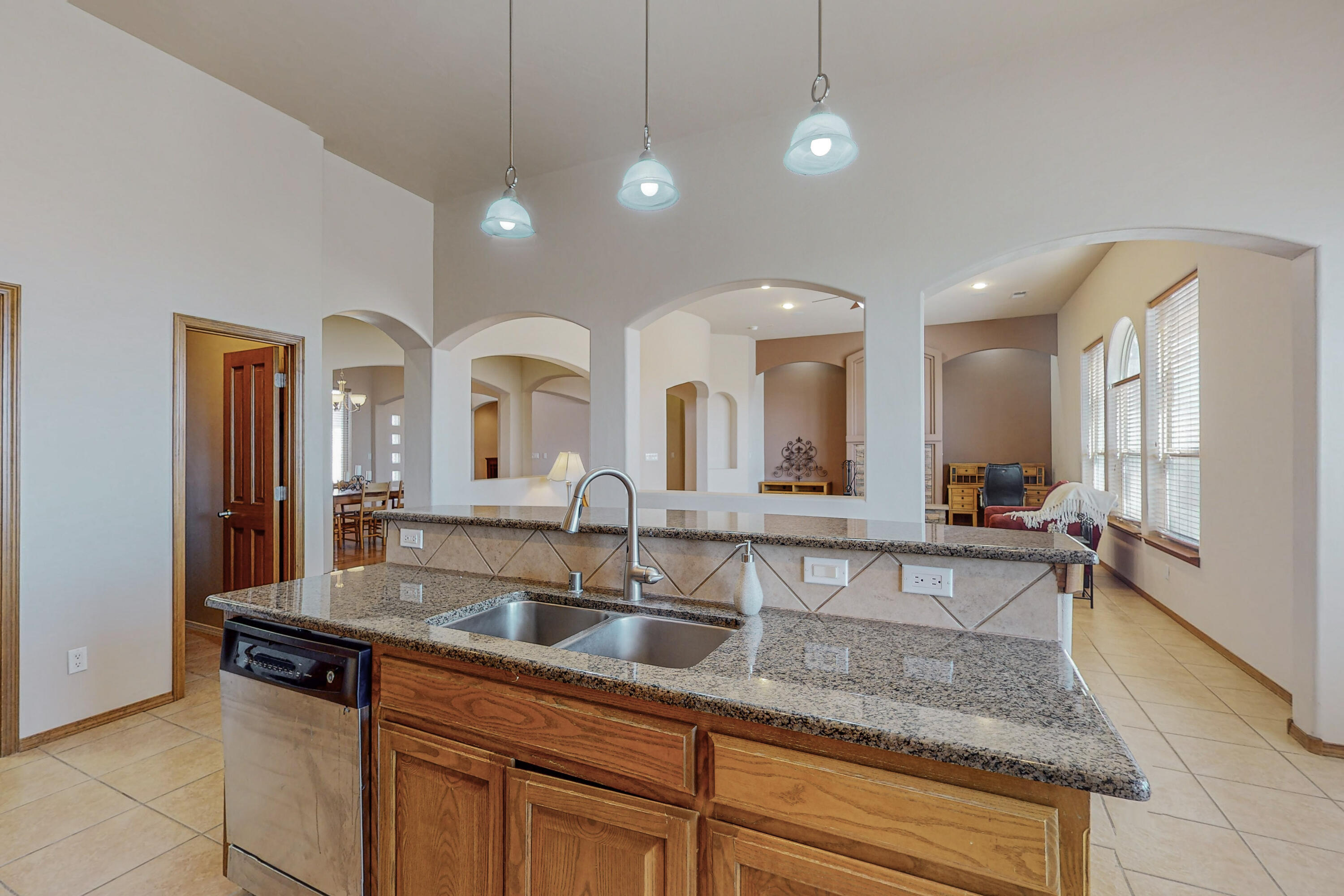 2832 Sicomoro Lane SE