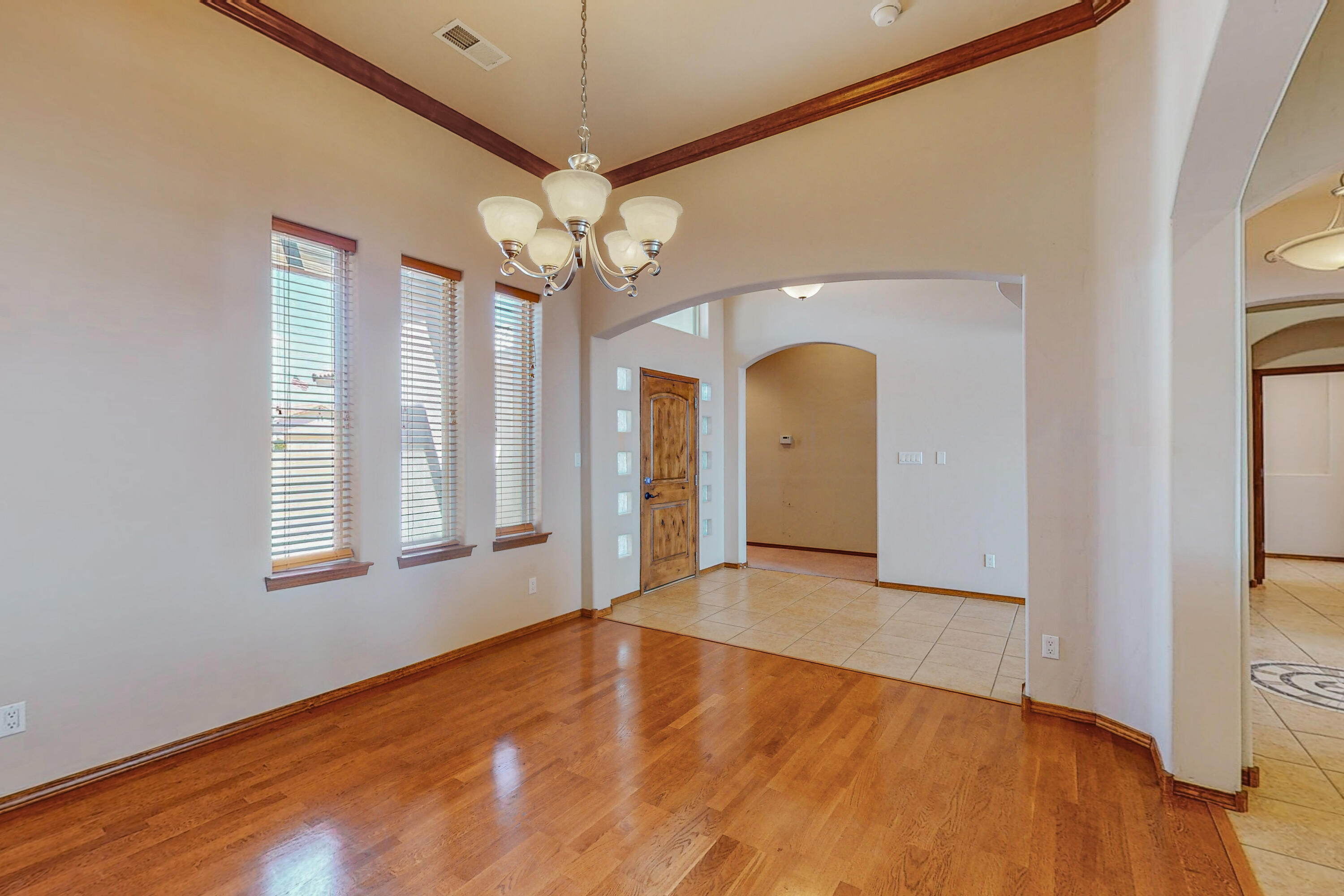 2832 Sicomoro Lane SE