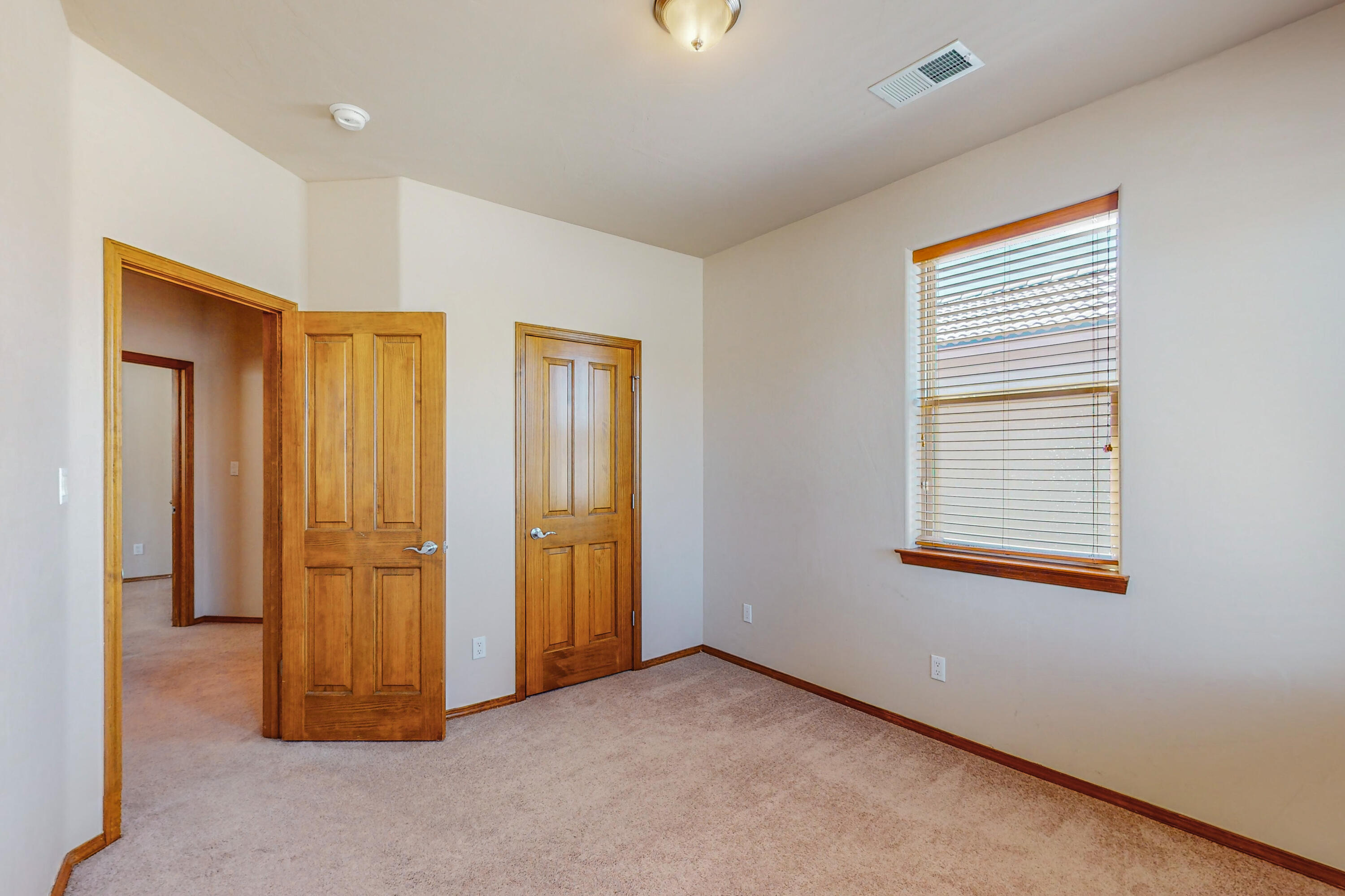 2832 Sicomoro Lane SE