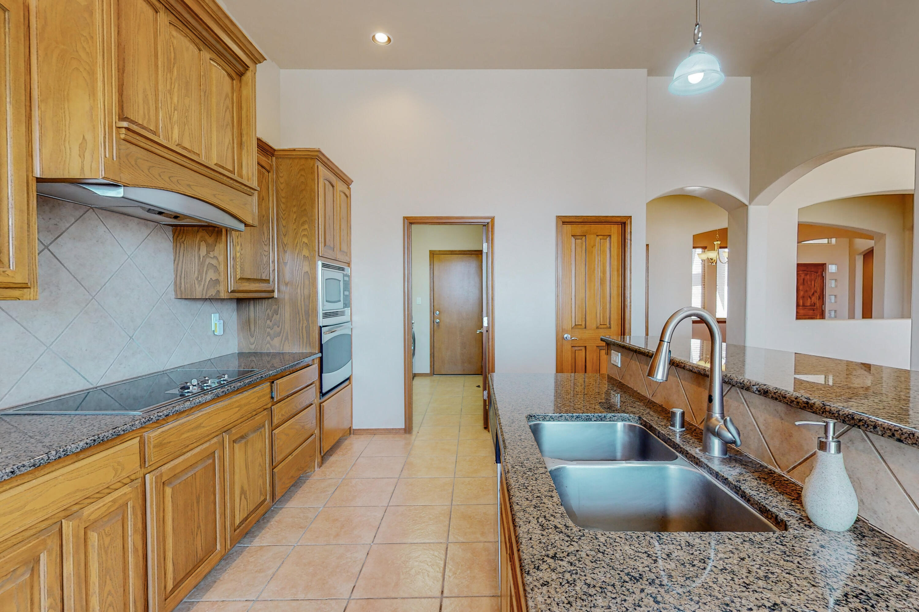 2832 Sicomoro Lane SE