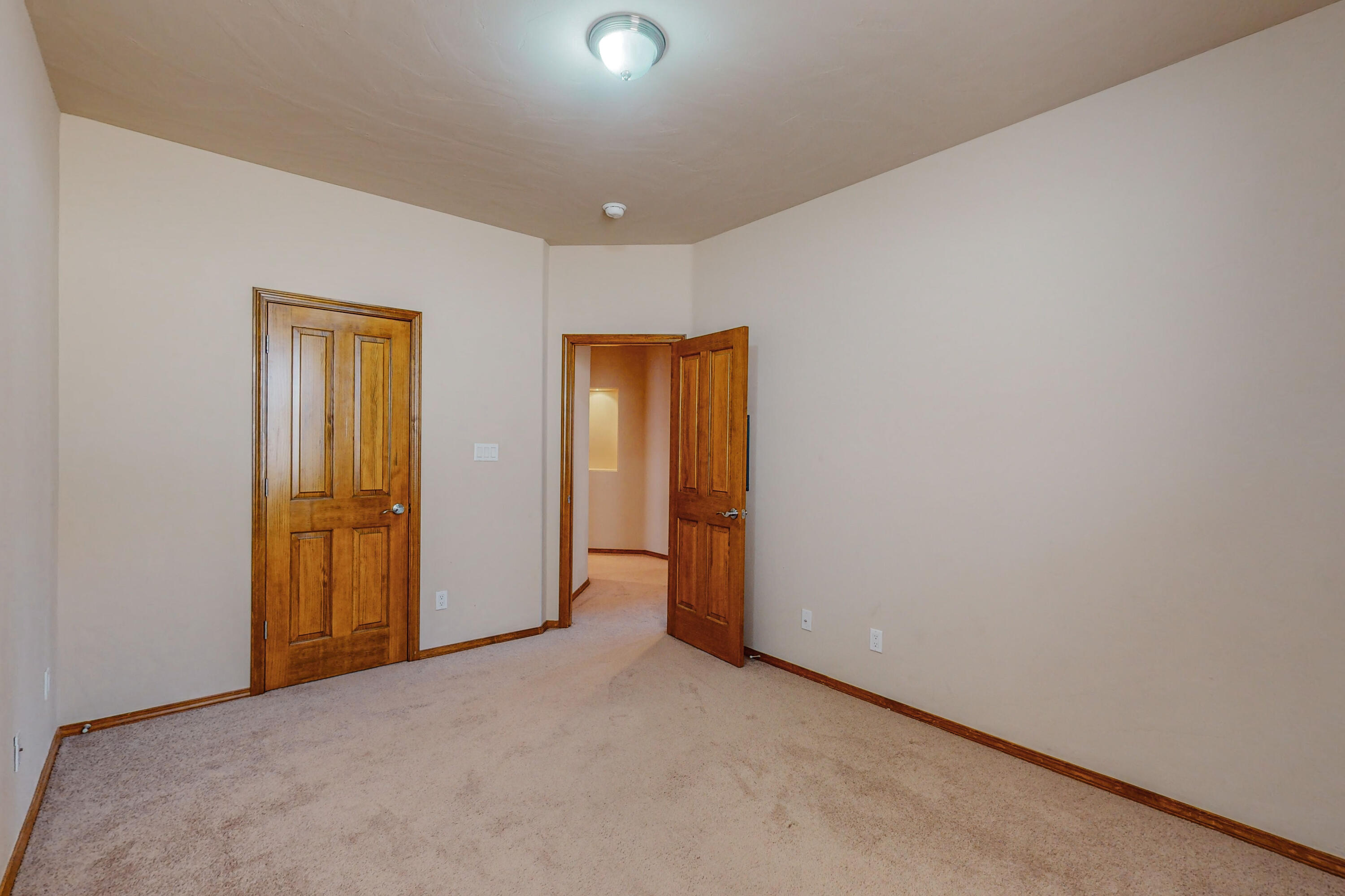 2832 Sicomoro Lane SE