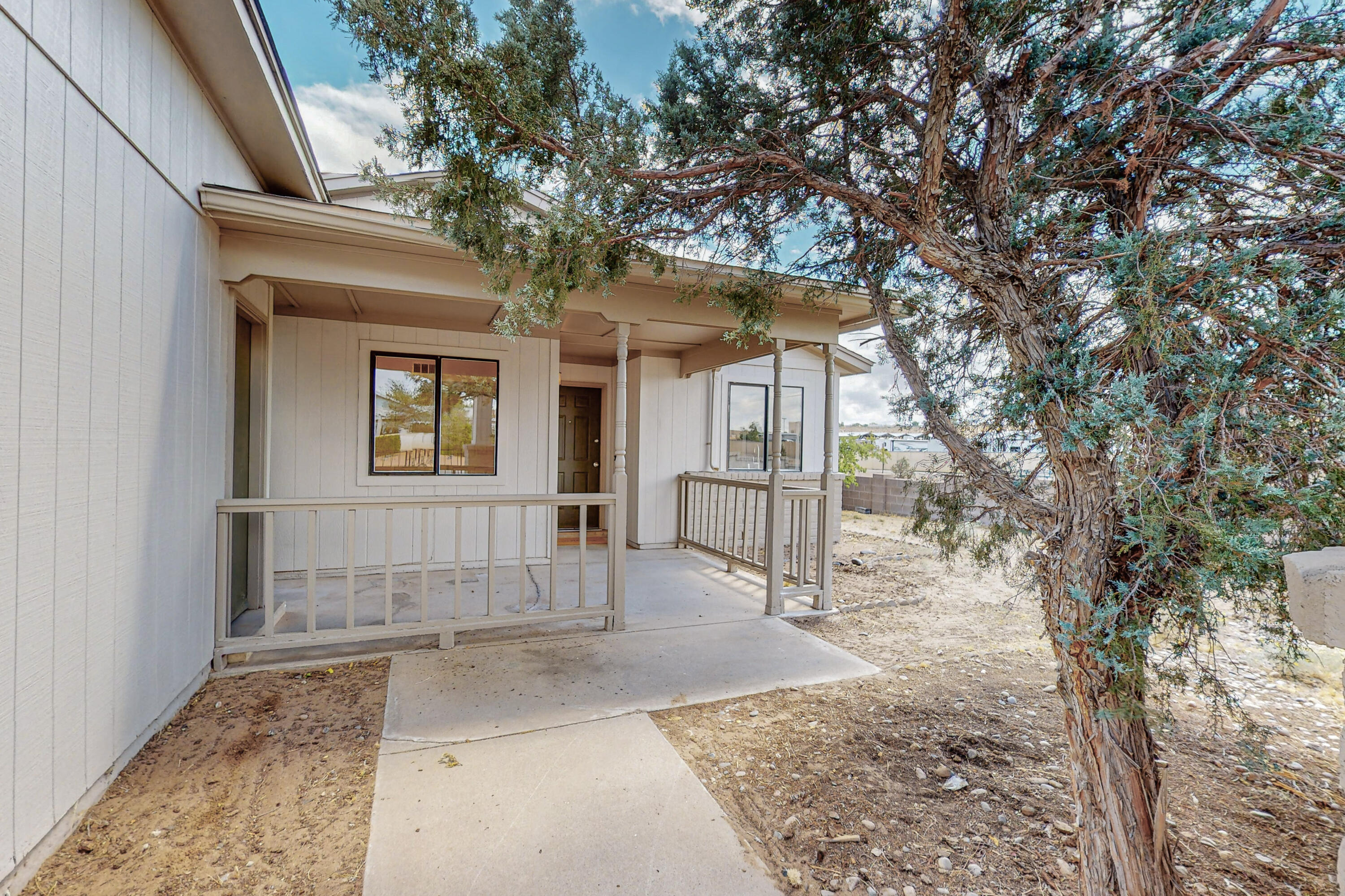 150 Mica Drive NE