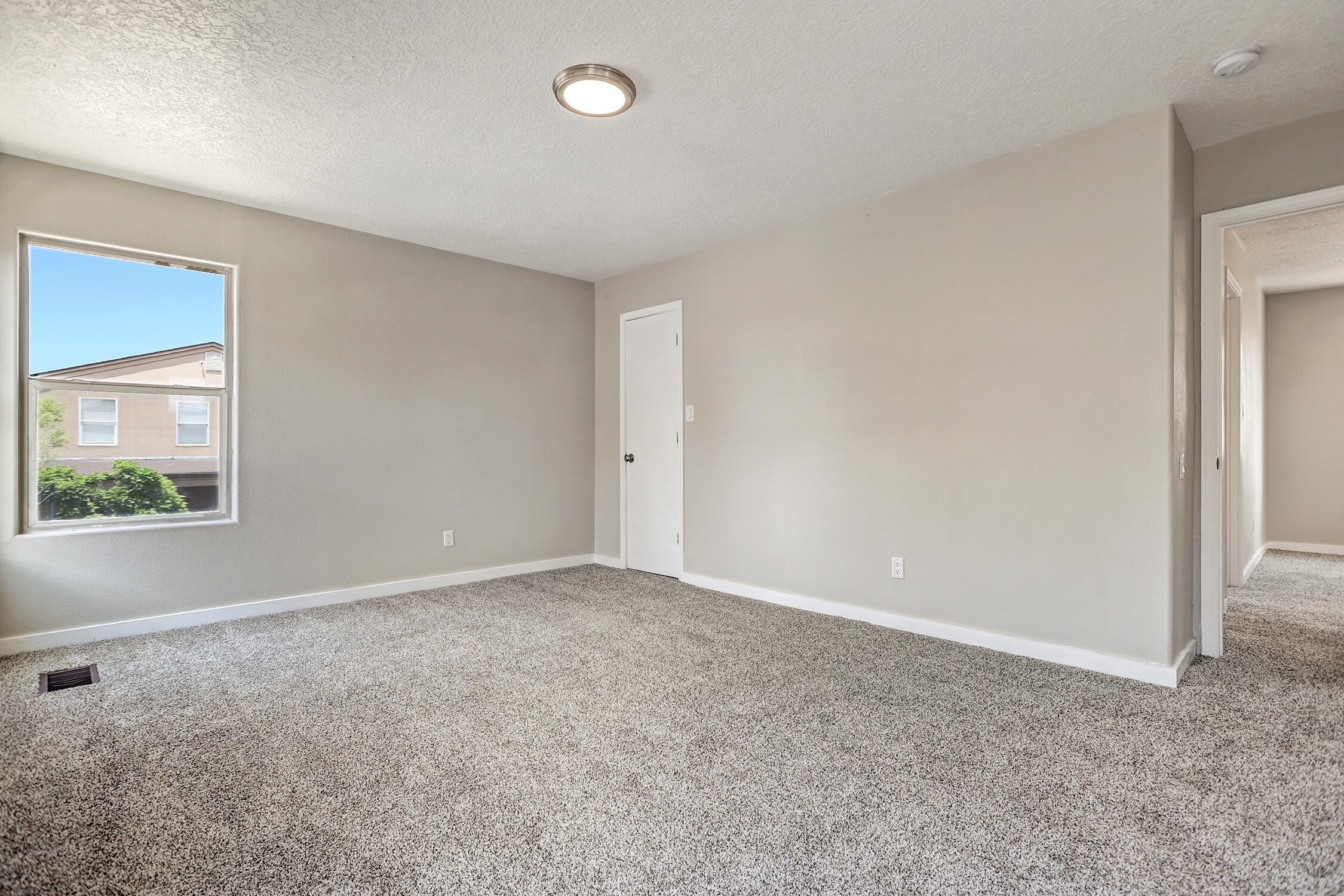 1849 Rayo Del Sol Drive SW