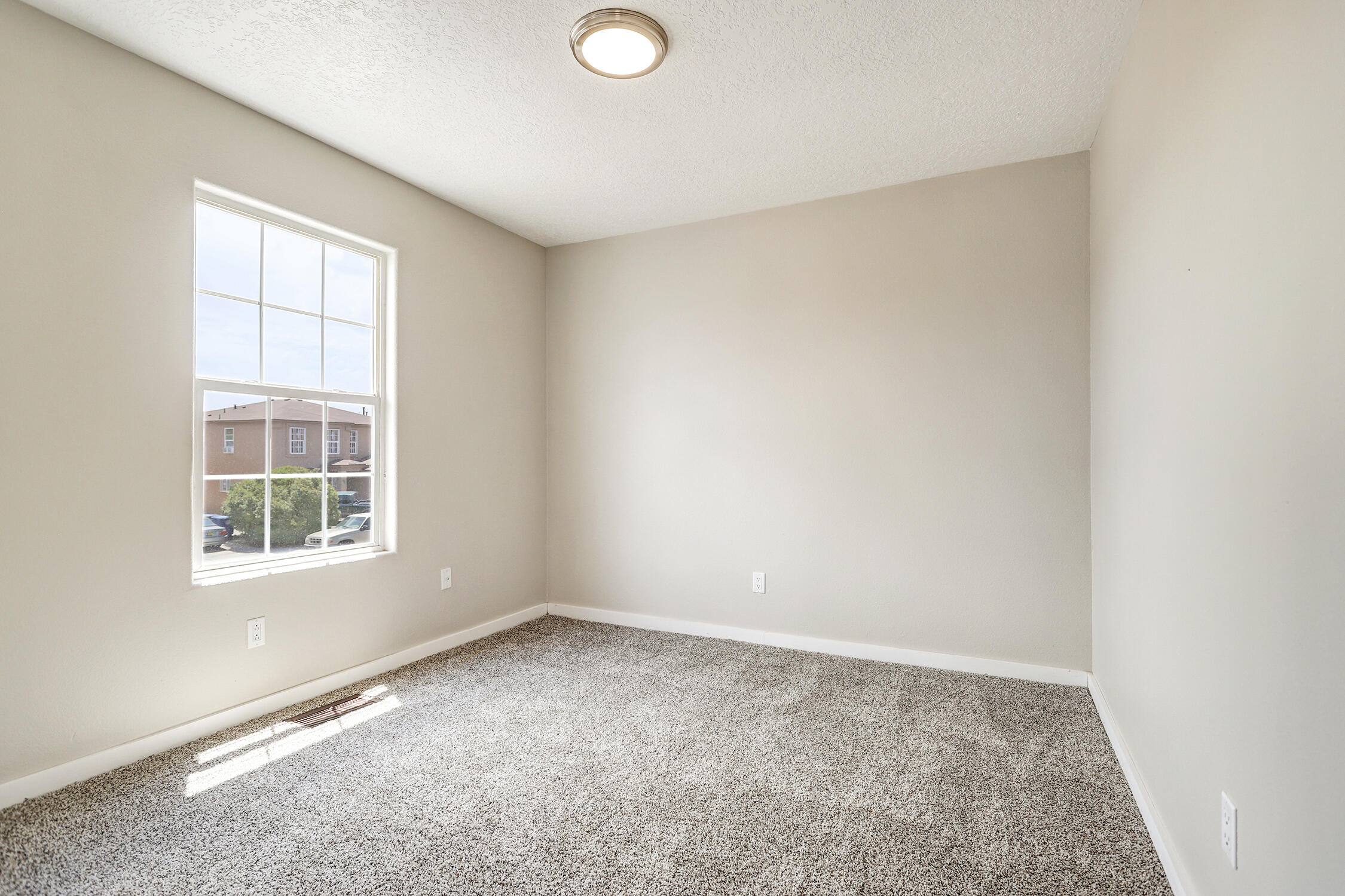 1849 Rayo Del Sol Drive SW