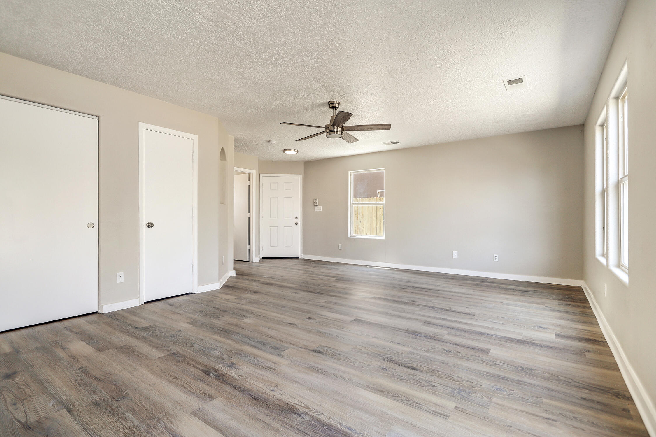 1849 Rayo Del Sol Drive SW