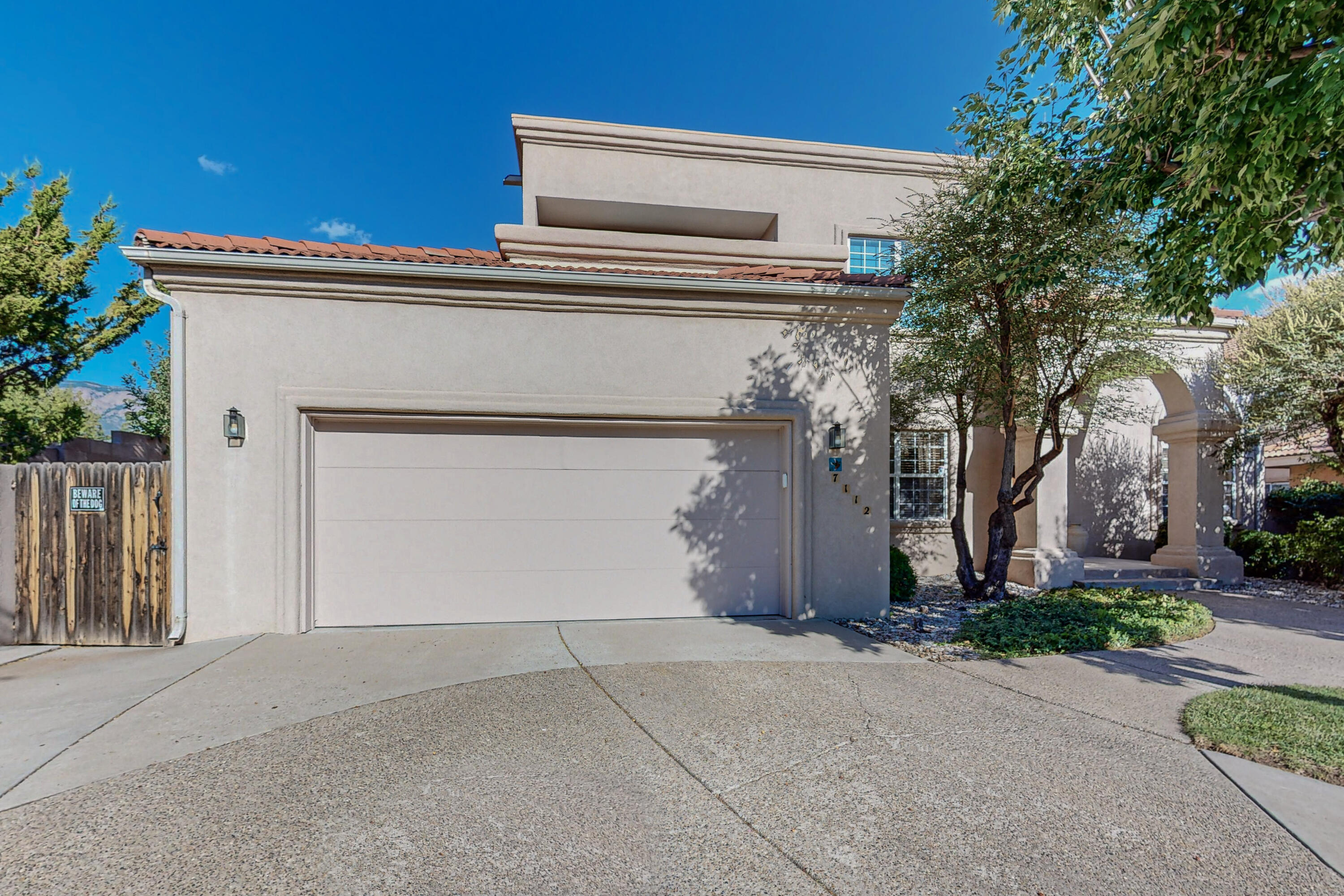 7112 Whitewood Court NE