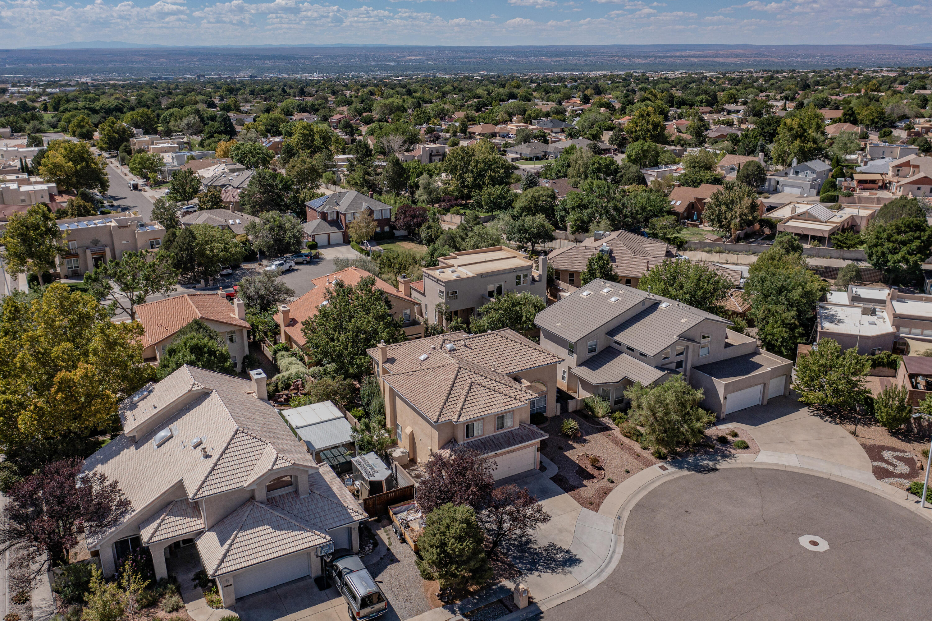 7112 Whitewood Court NE