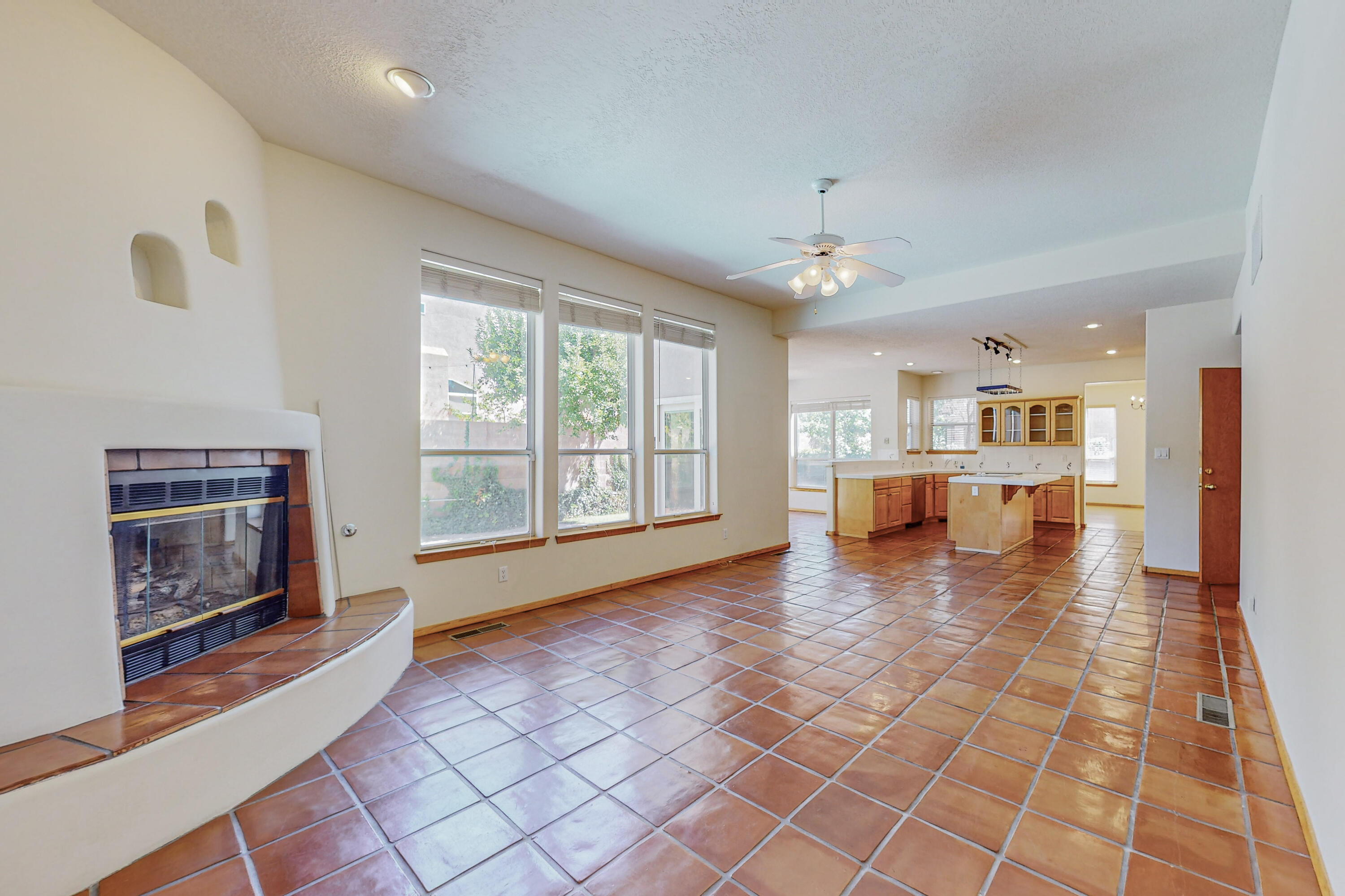 7112 Whitewood Court NE