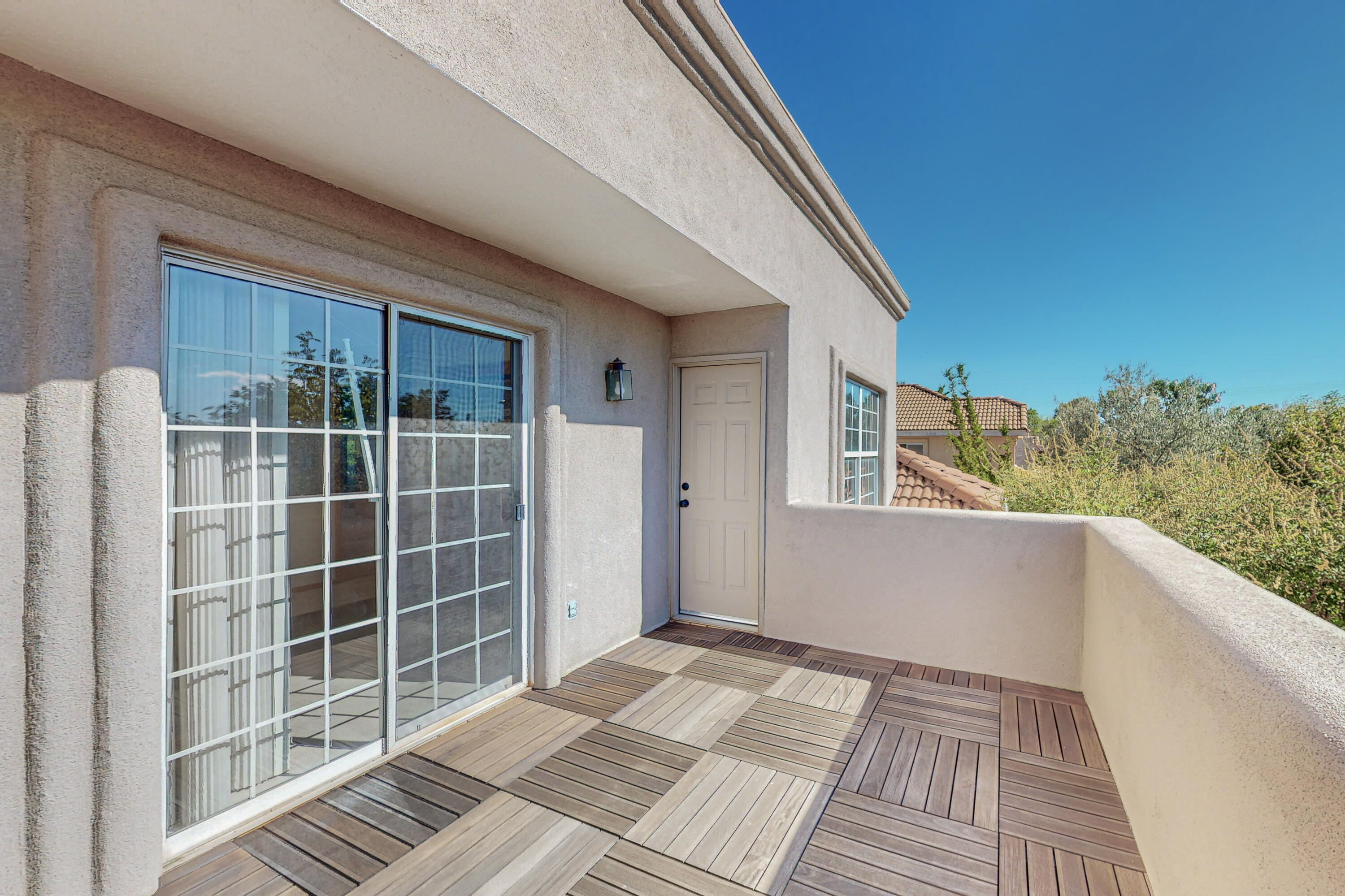 7112 Whitewood Court NE