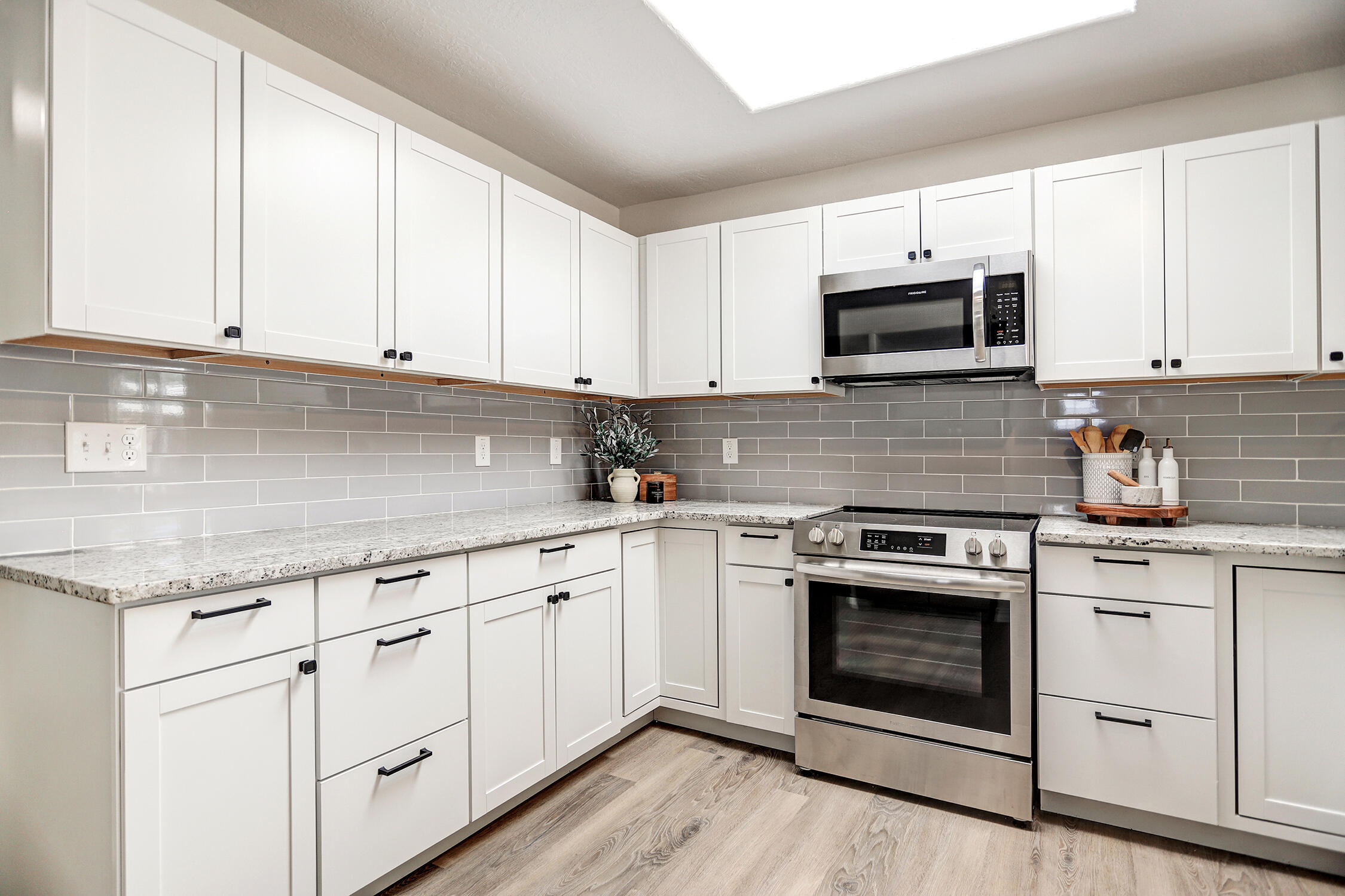 715 Arcturus Avenue SE