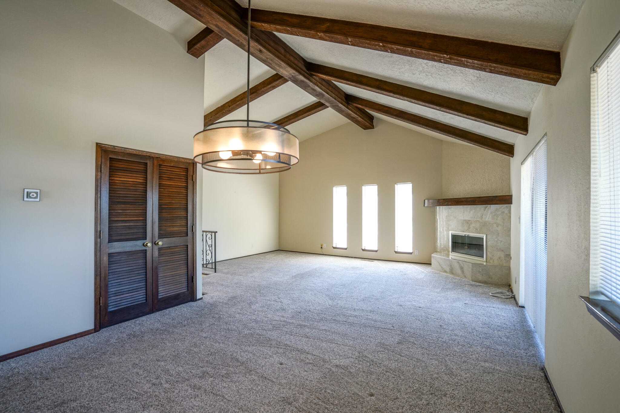 13337 Desert Flower Place NE