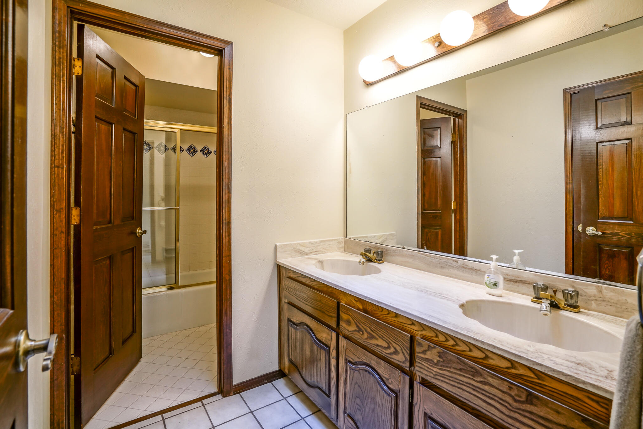 13337 Desert Flower Place NE