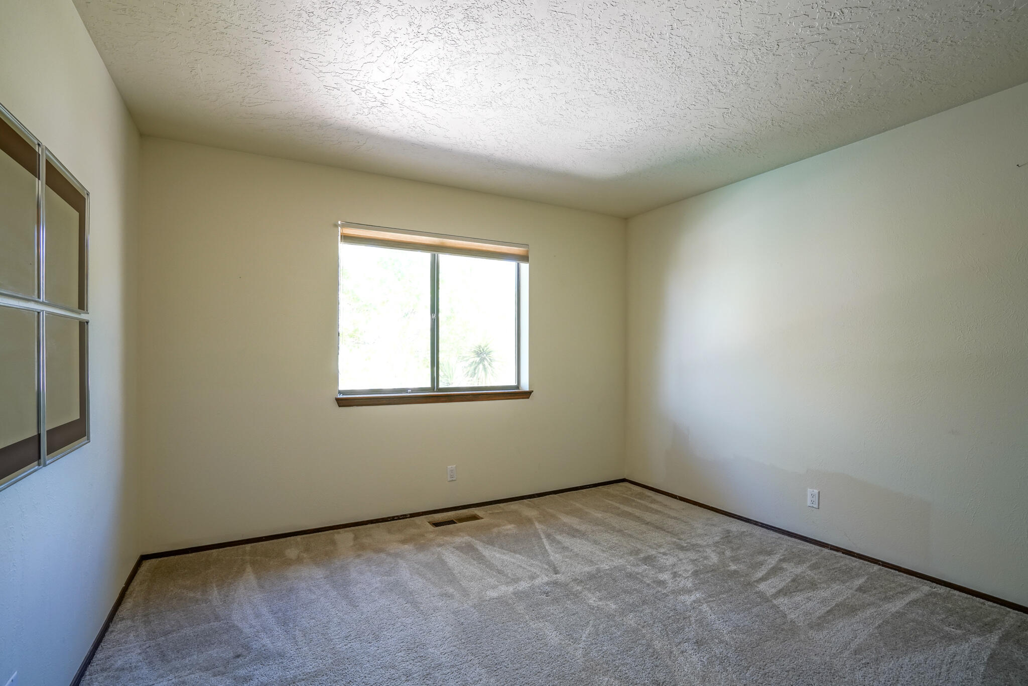 13337 Desert Flower Place NE