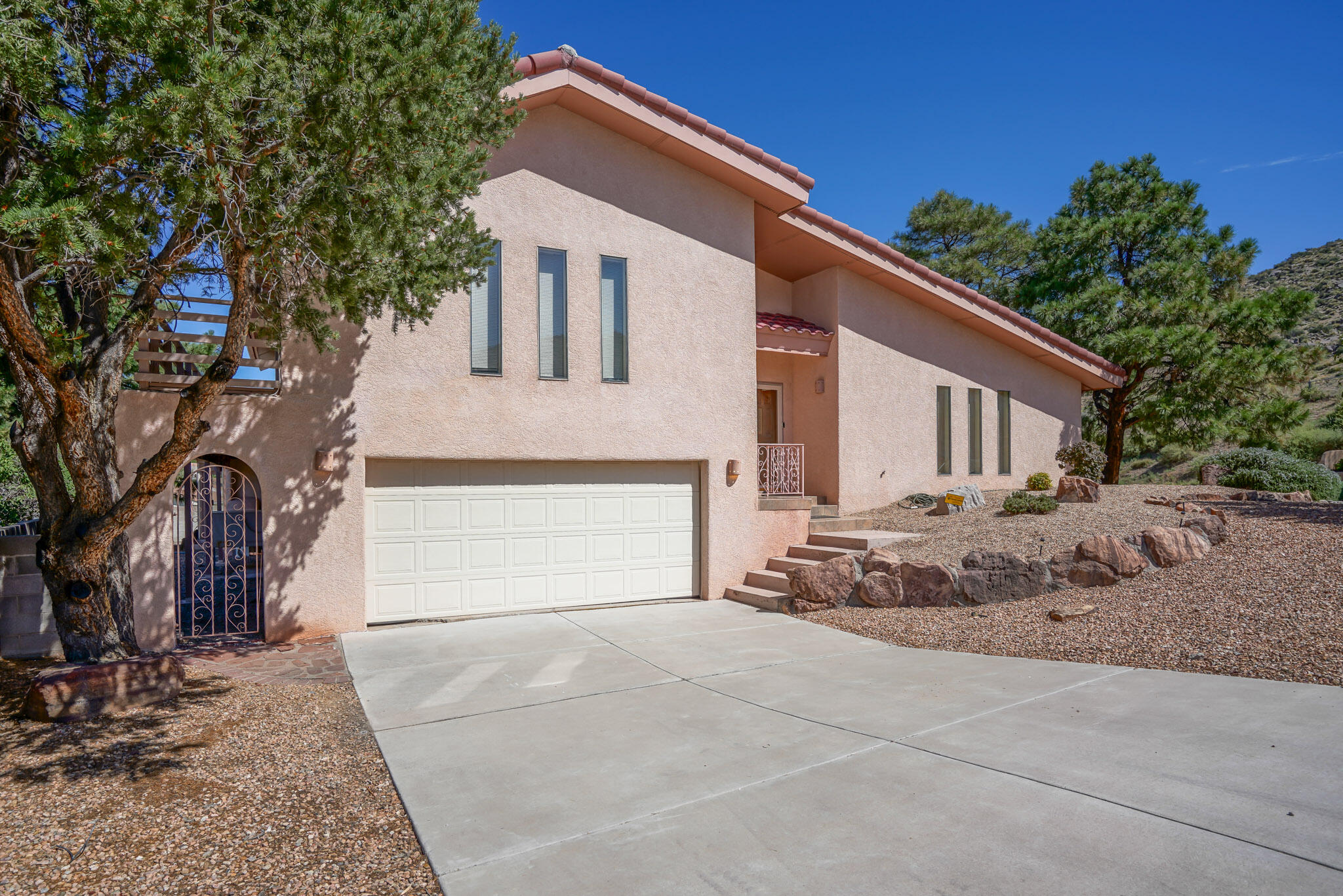 13337 Desert Flower Place NE