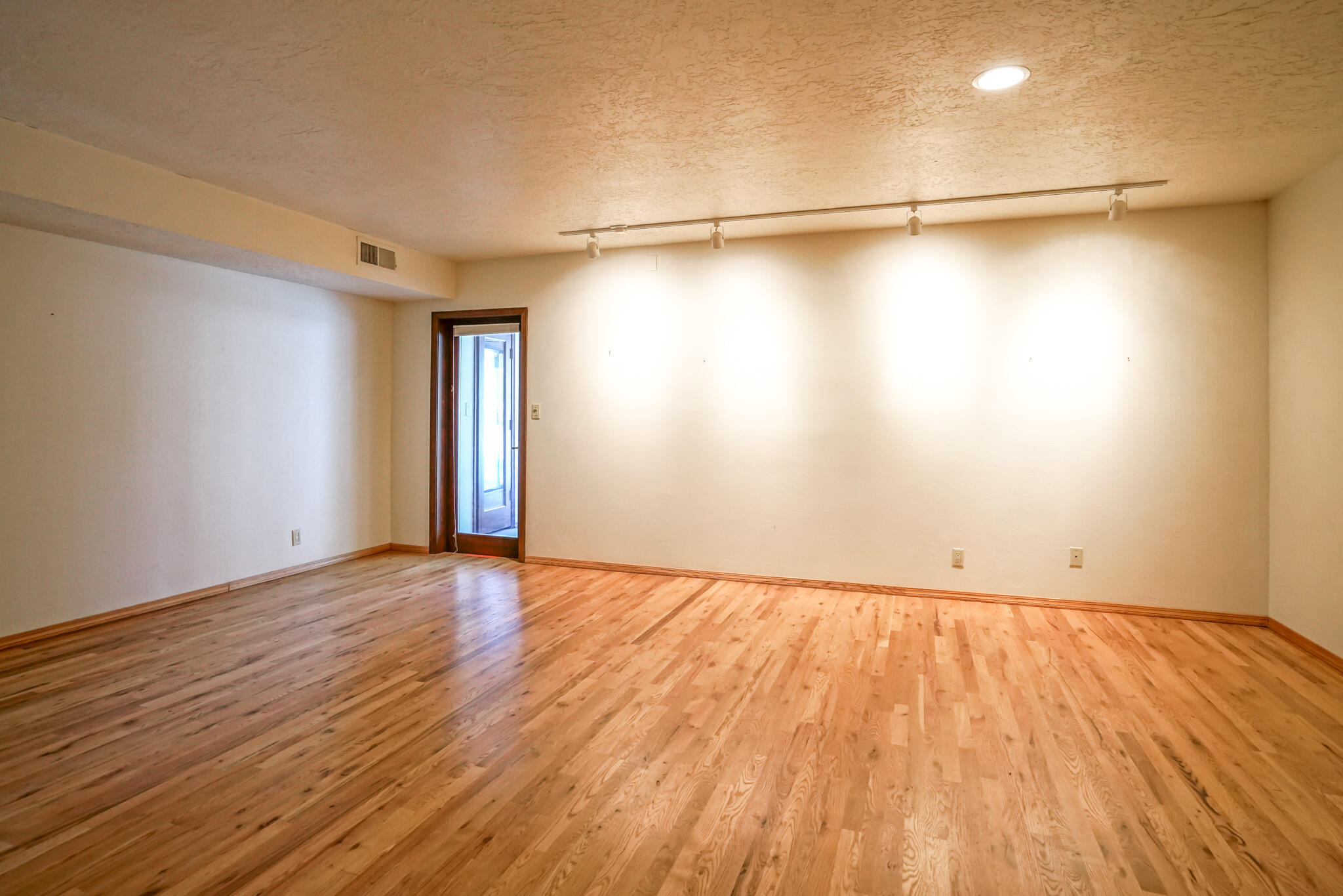 13337 Desert Flower Place NE