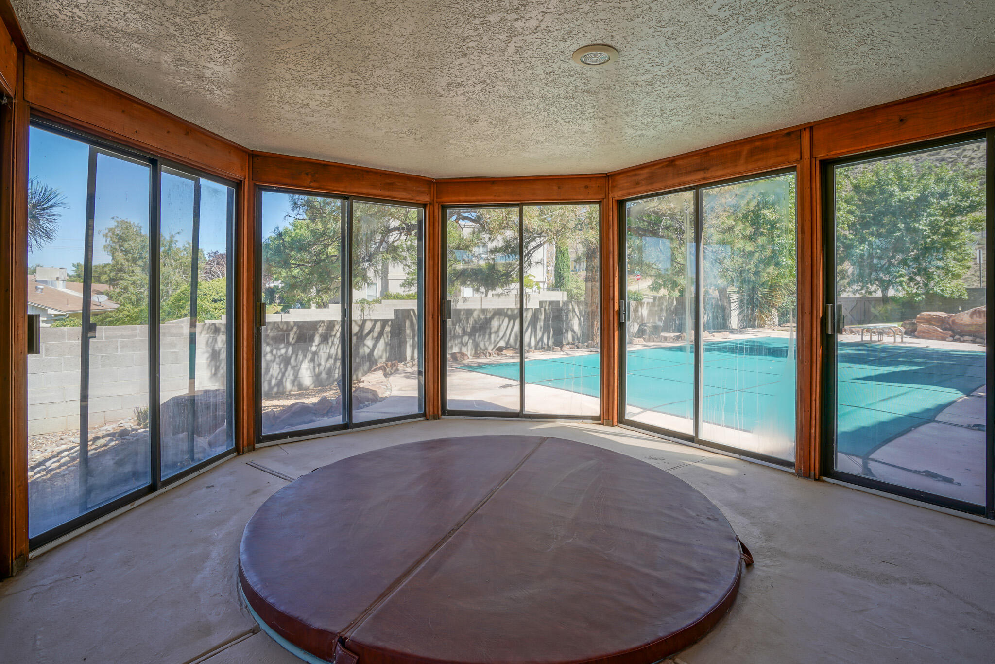 13337 Desert Flower Place NE