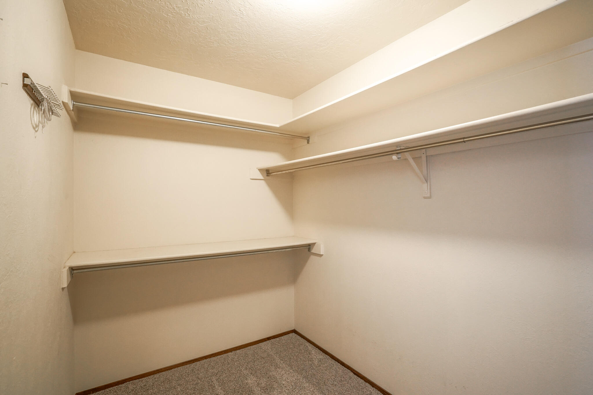 13337 Desert Flower Place NE