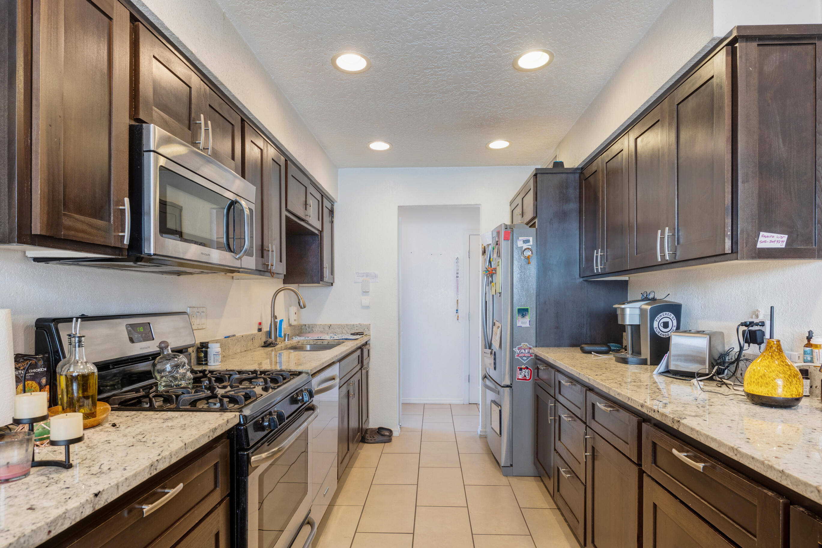 6109 Barnhart Street NE