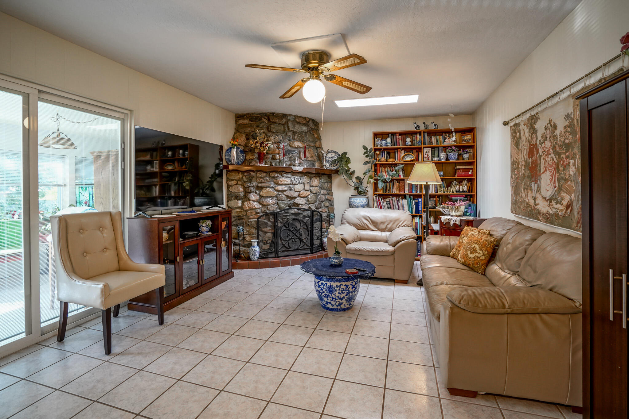 7505 St Clair Street NE