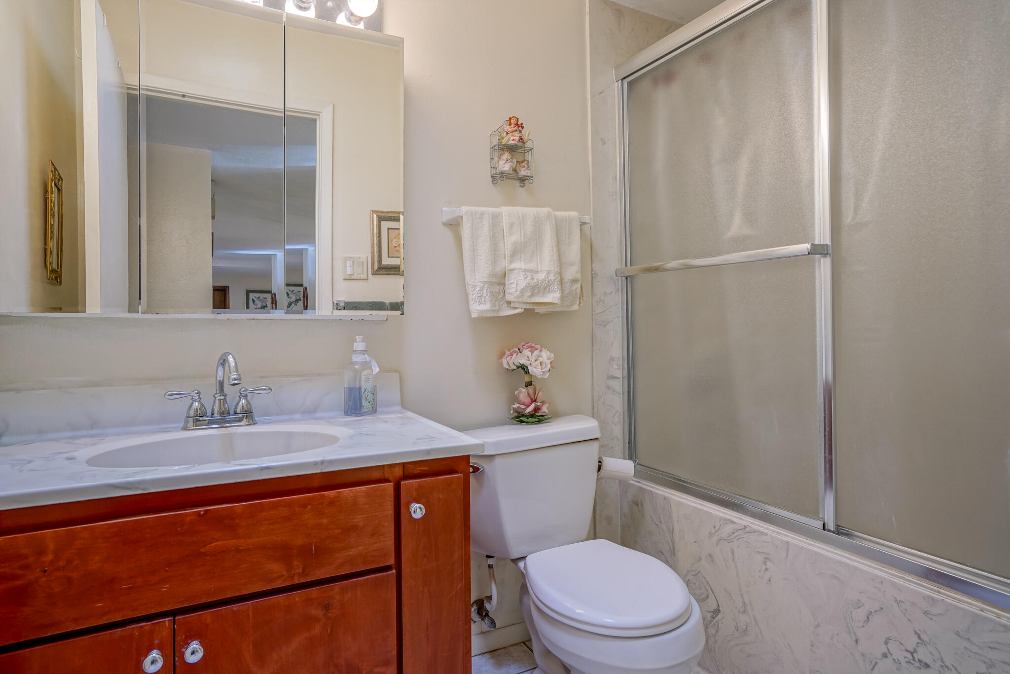 7505 St Clair Street NE