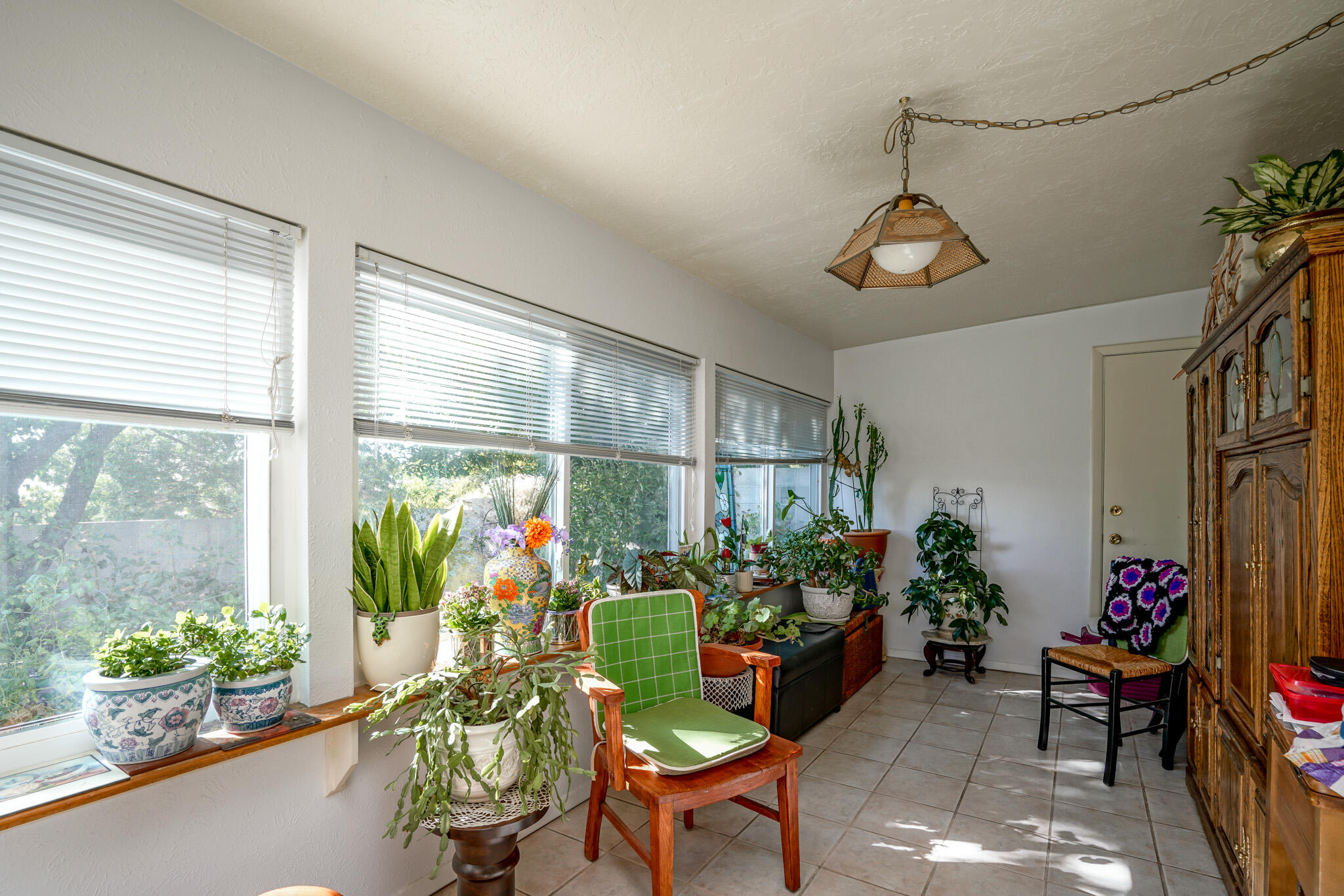 7505 St Clair Street NE