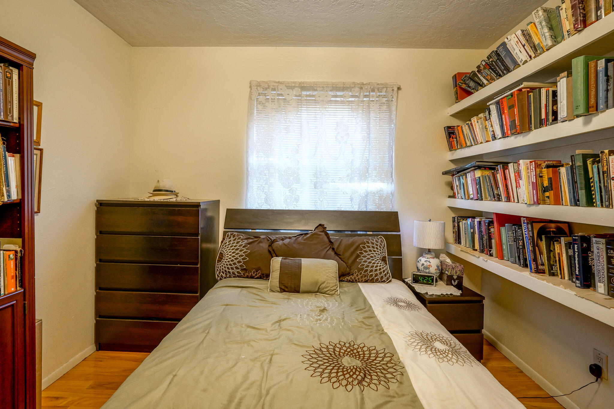 7505 St Clair Street NE