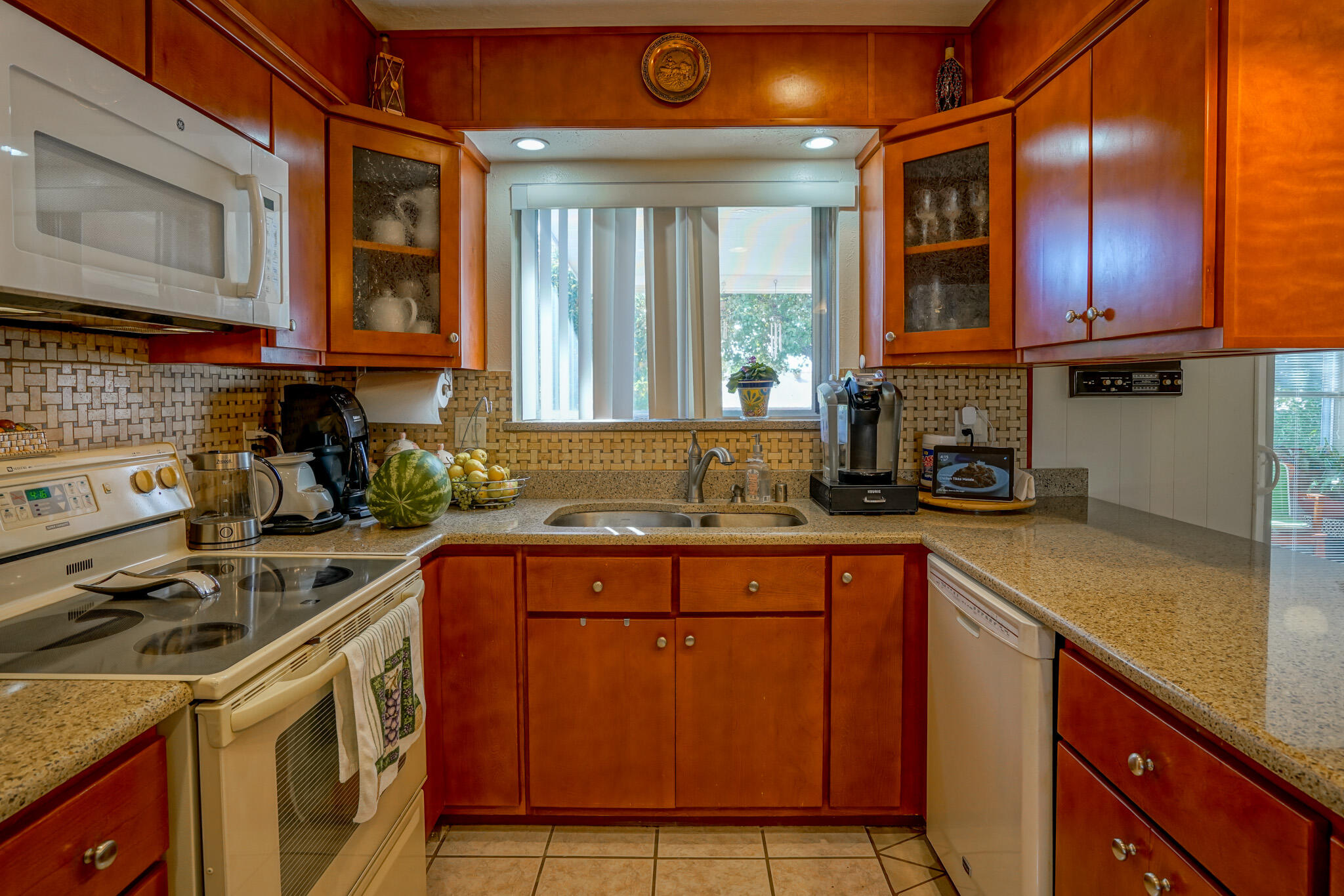 7505 St Clair Street NE