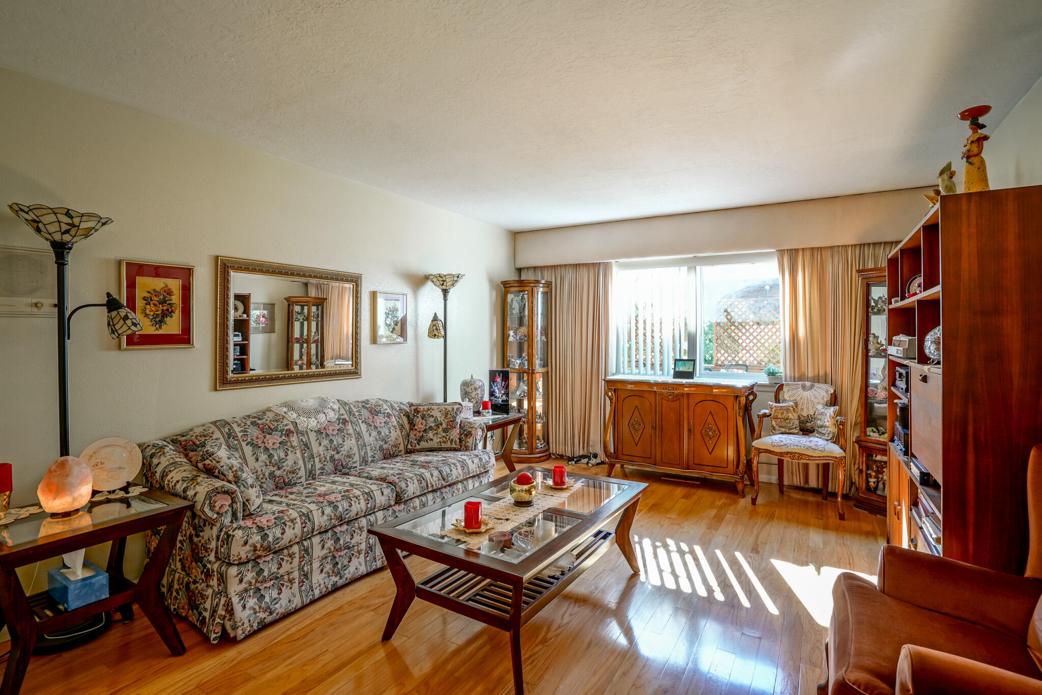 7505 St Clair Street NE