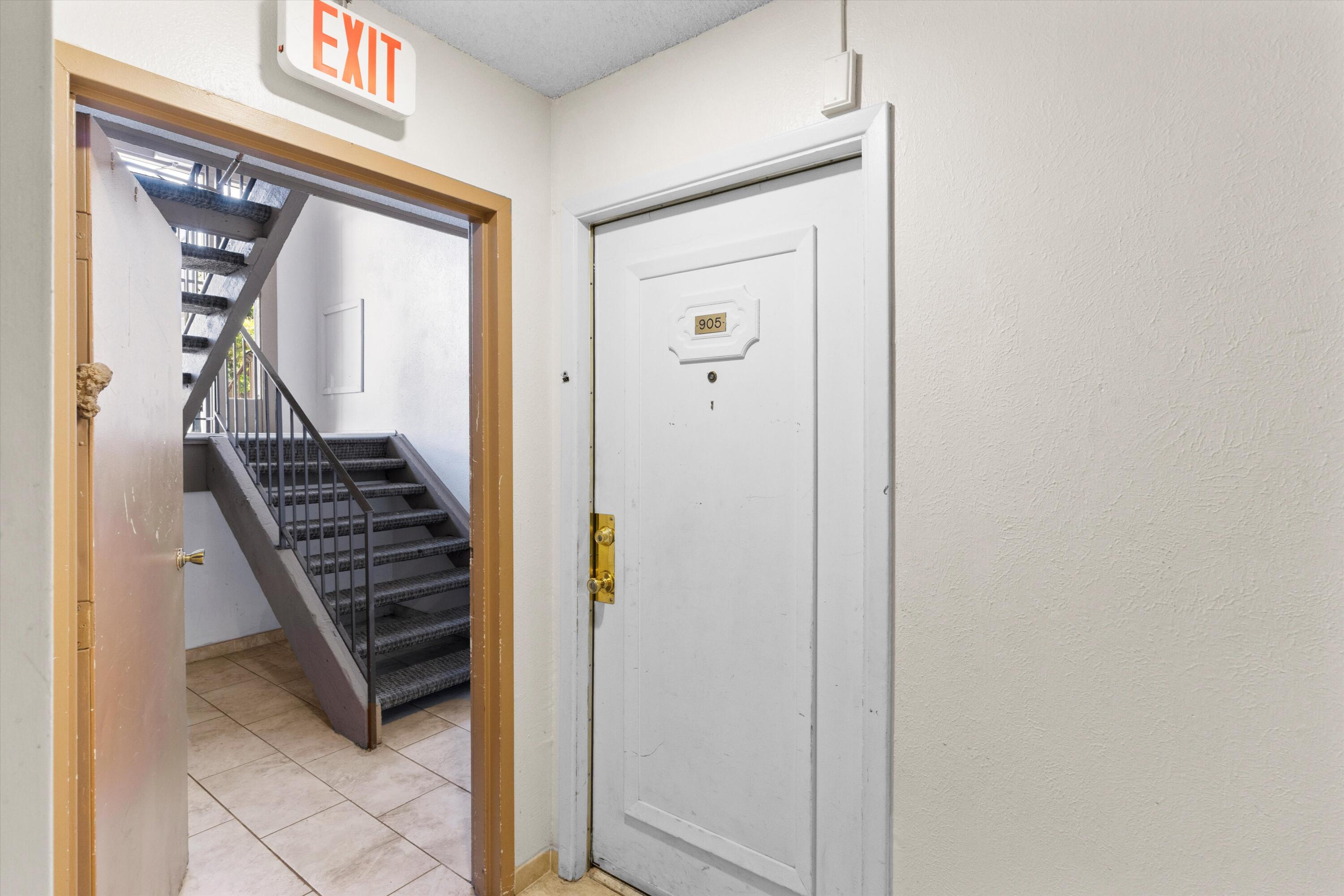 3845 Montgomery Boulevard NE 905