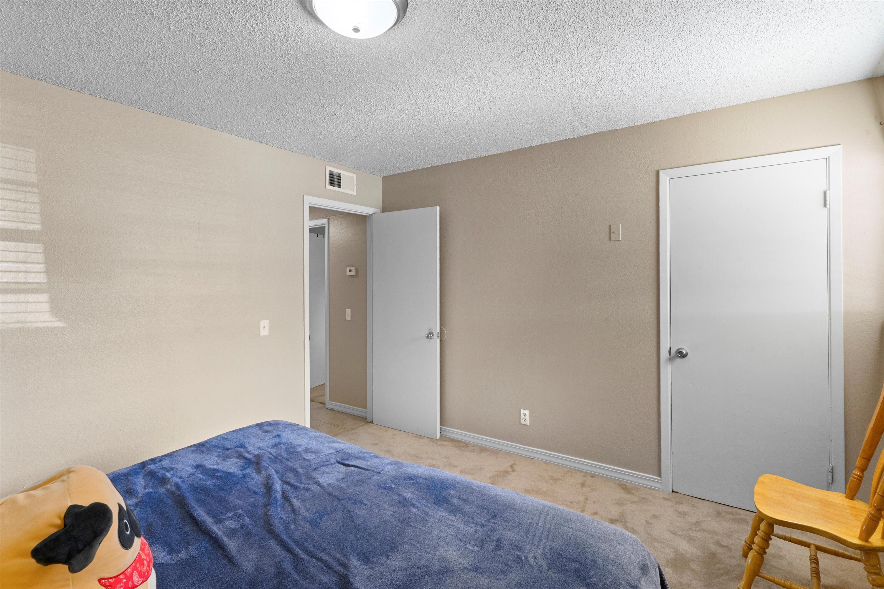 3845 Montgomery Boulevard NE 905