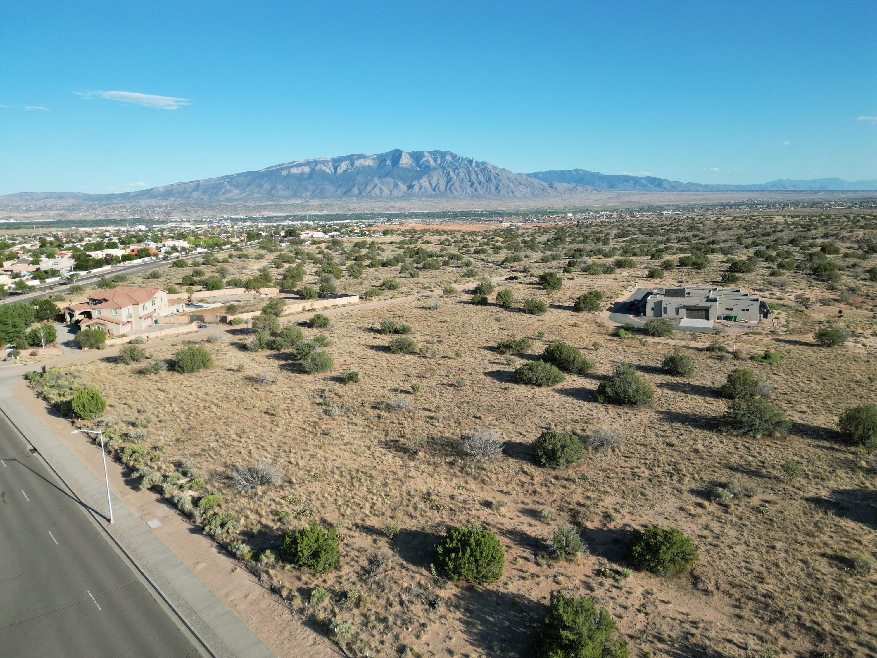 6124 Enchanted Hills Boulevard NE