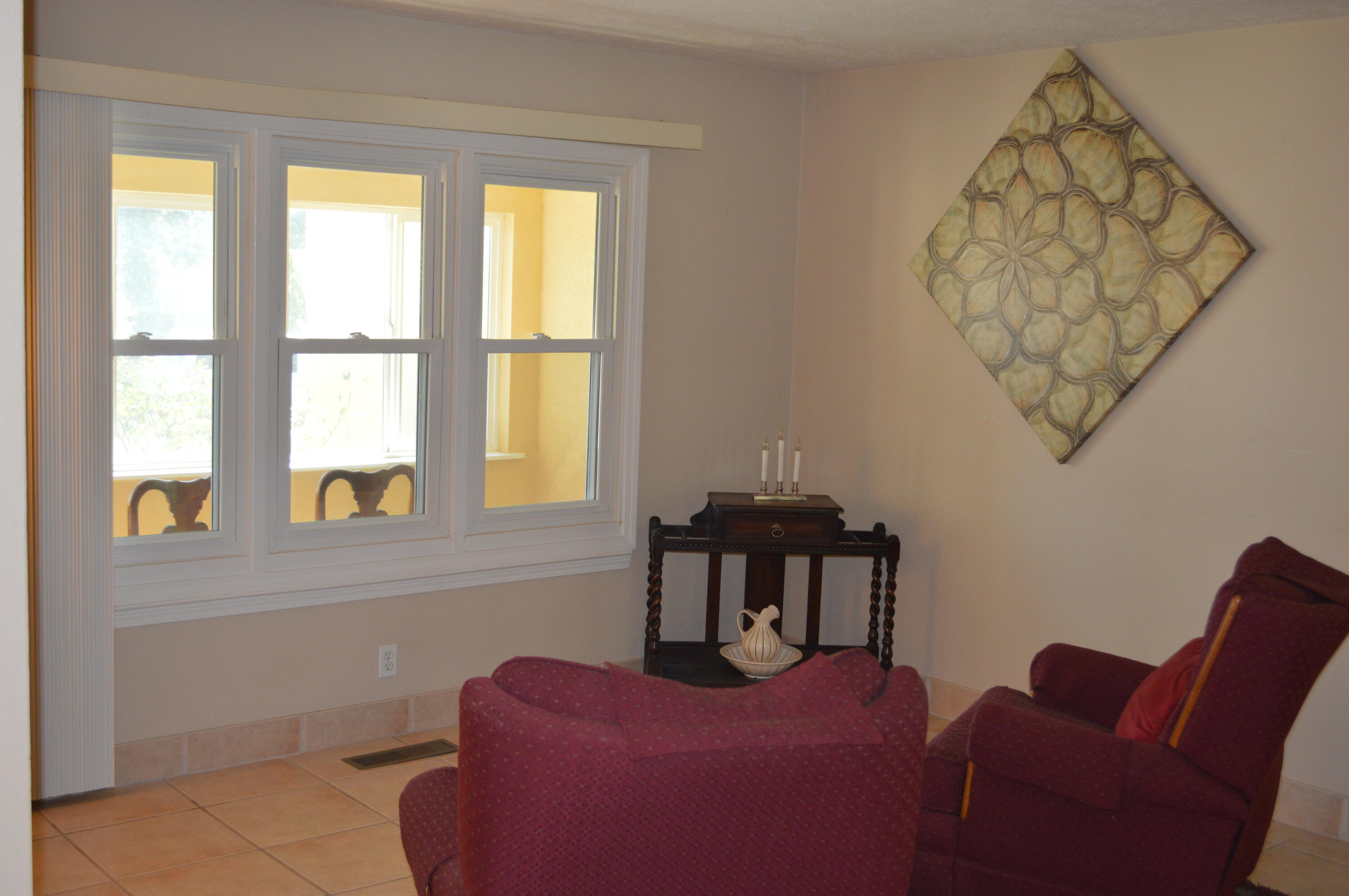 10229 Keeping Drive NW