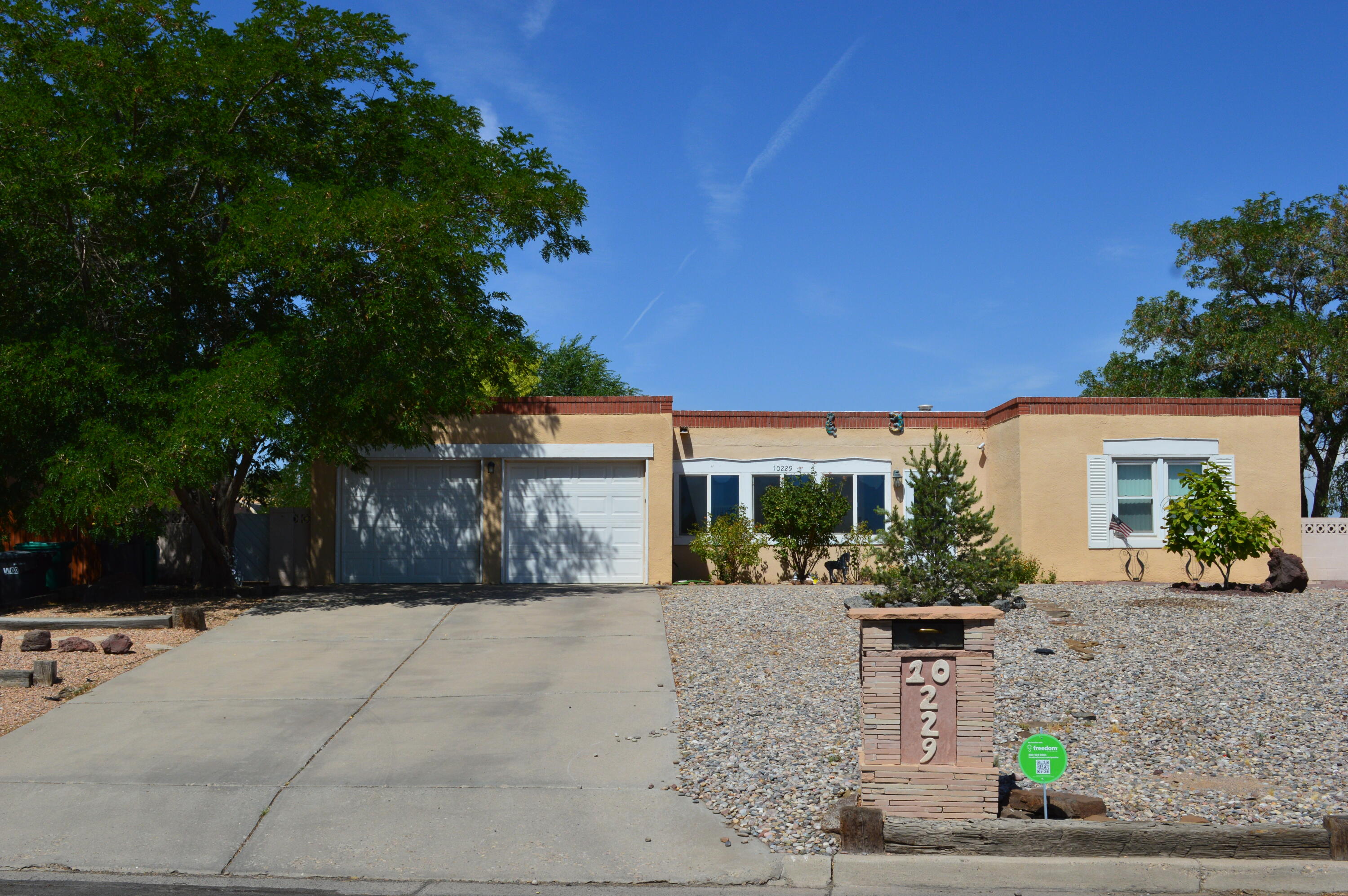 10229 Keeping Drive NW