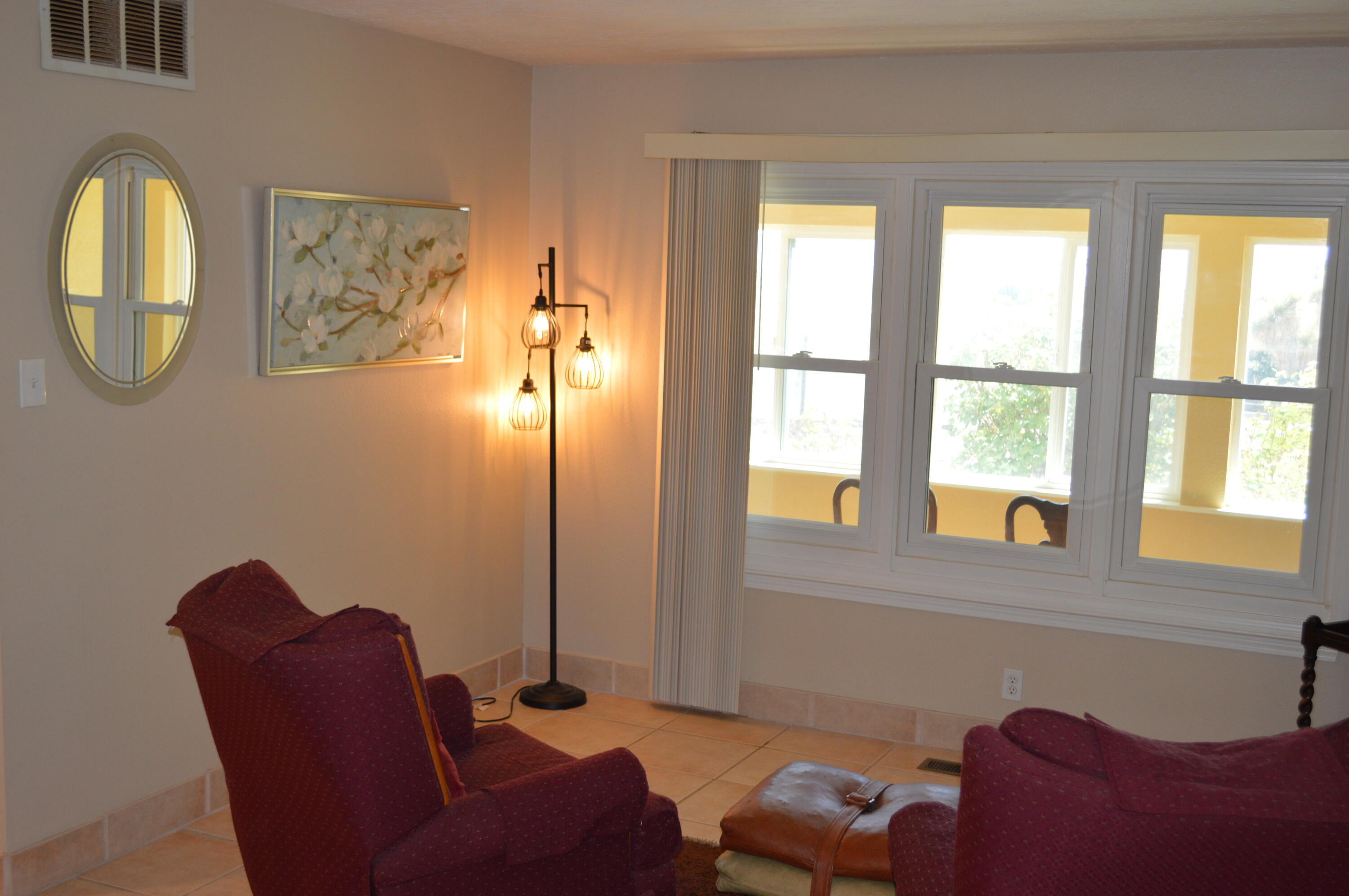 10229 Keeping Drive NW