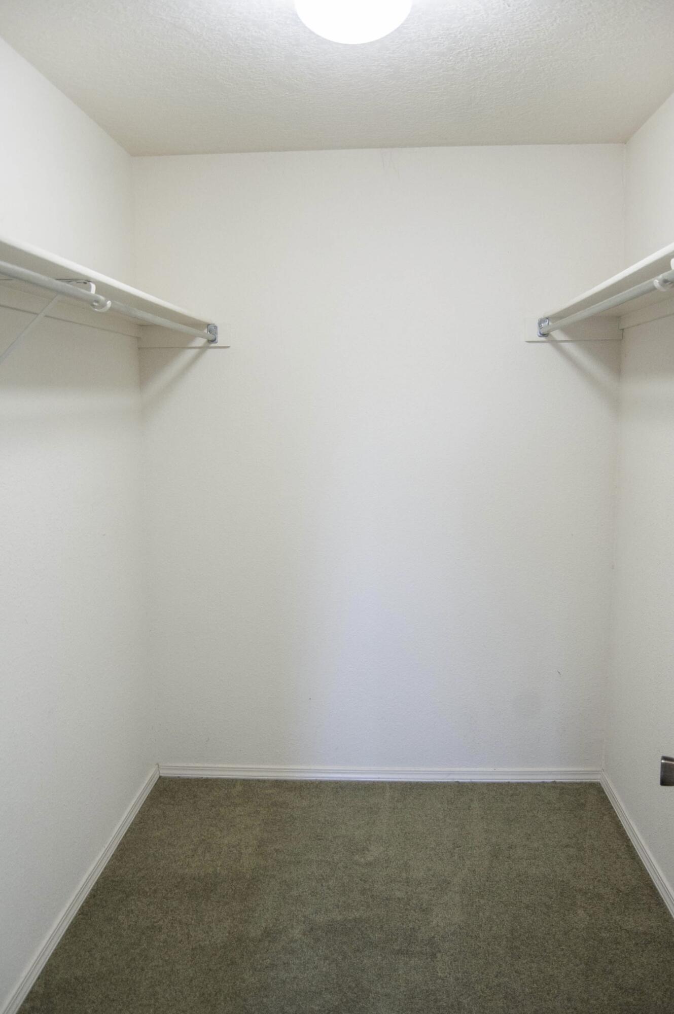 4801 Irving Boulevard NW 3004