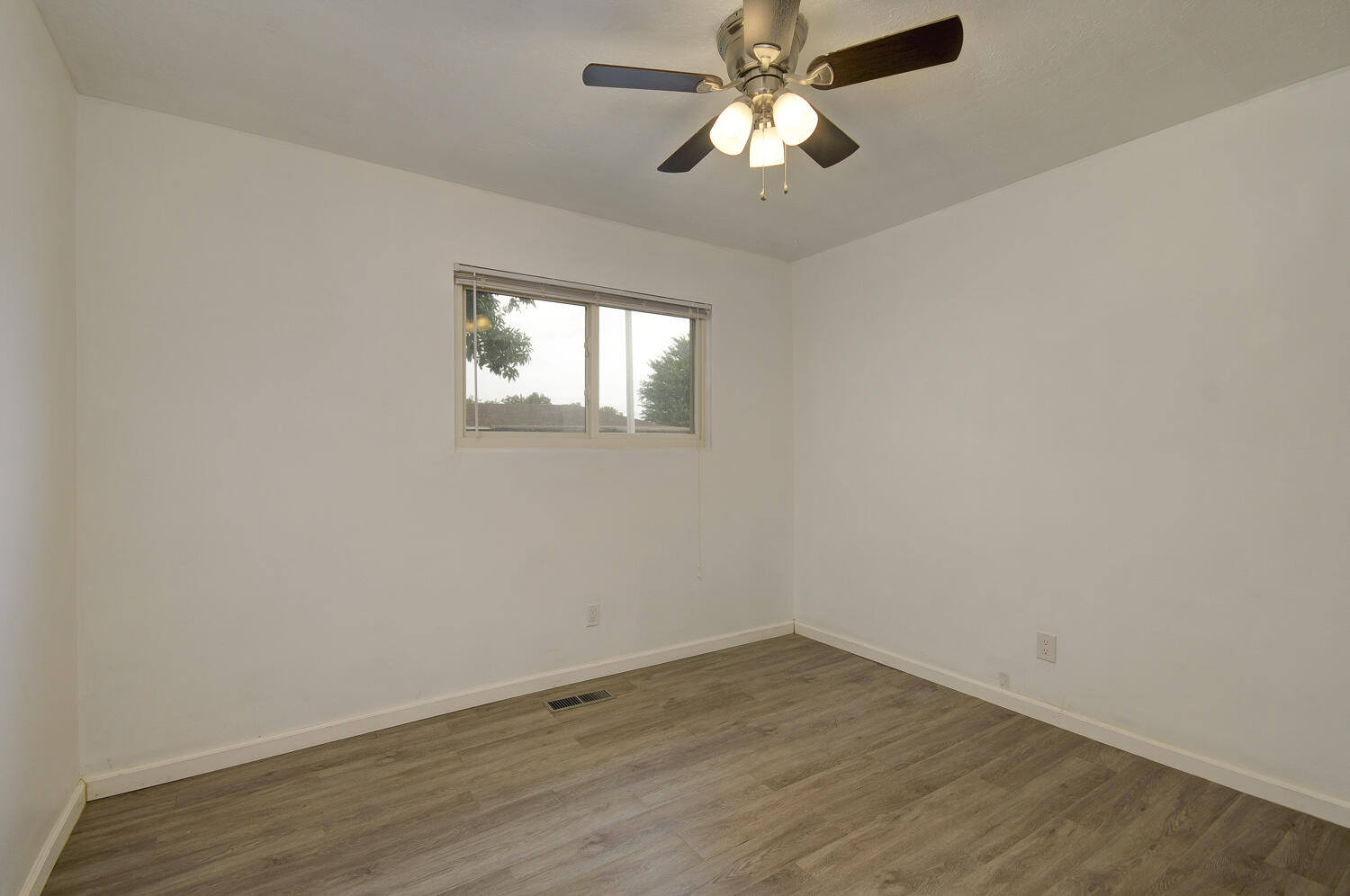 534 Valle Grande Drive SW