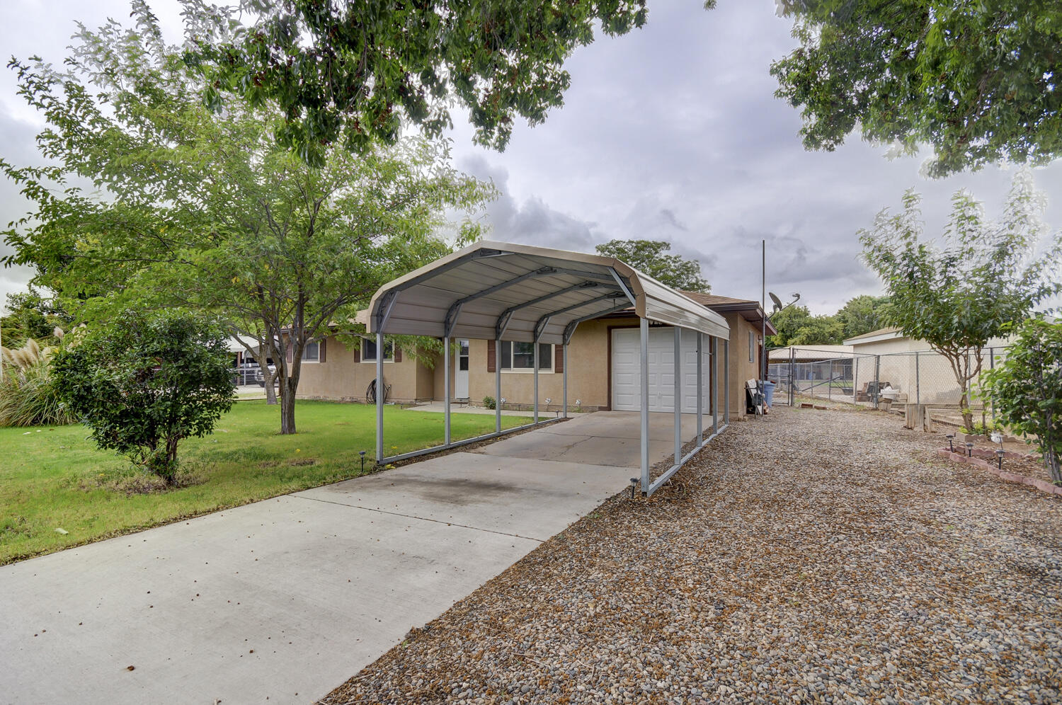 534 Valle Grande Drive SW