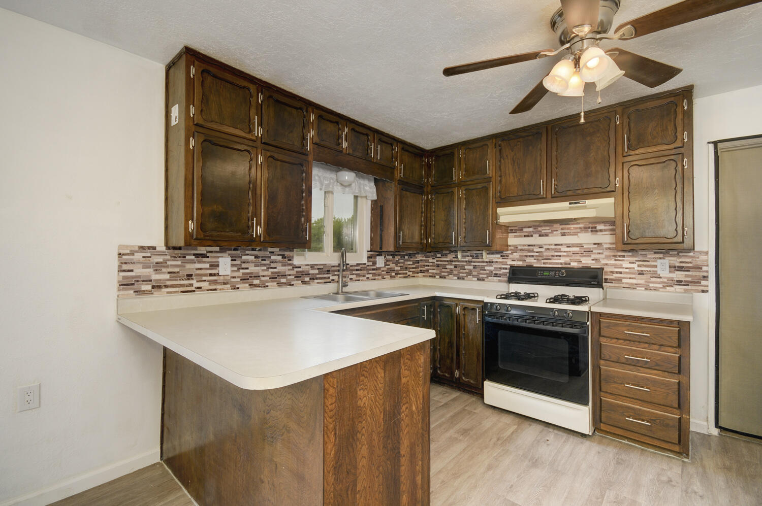 534 Valle Grande Drive SW