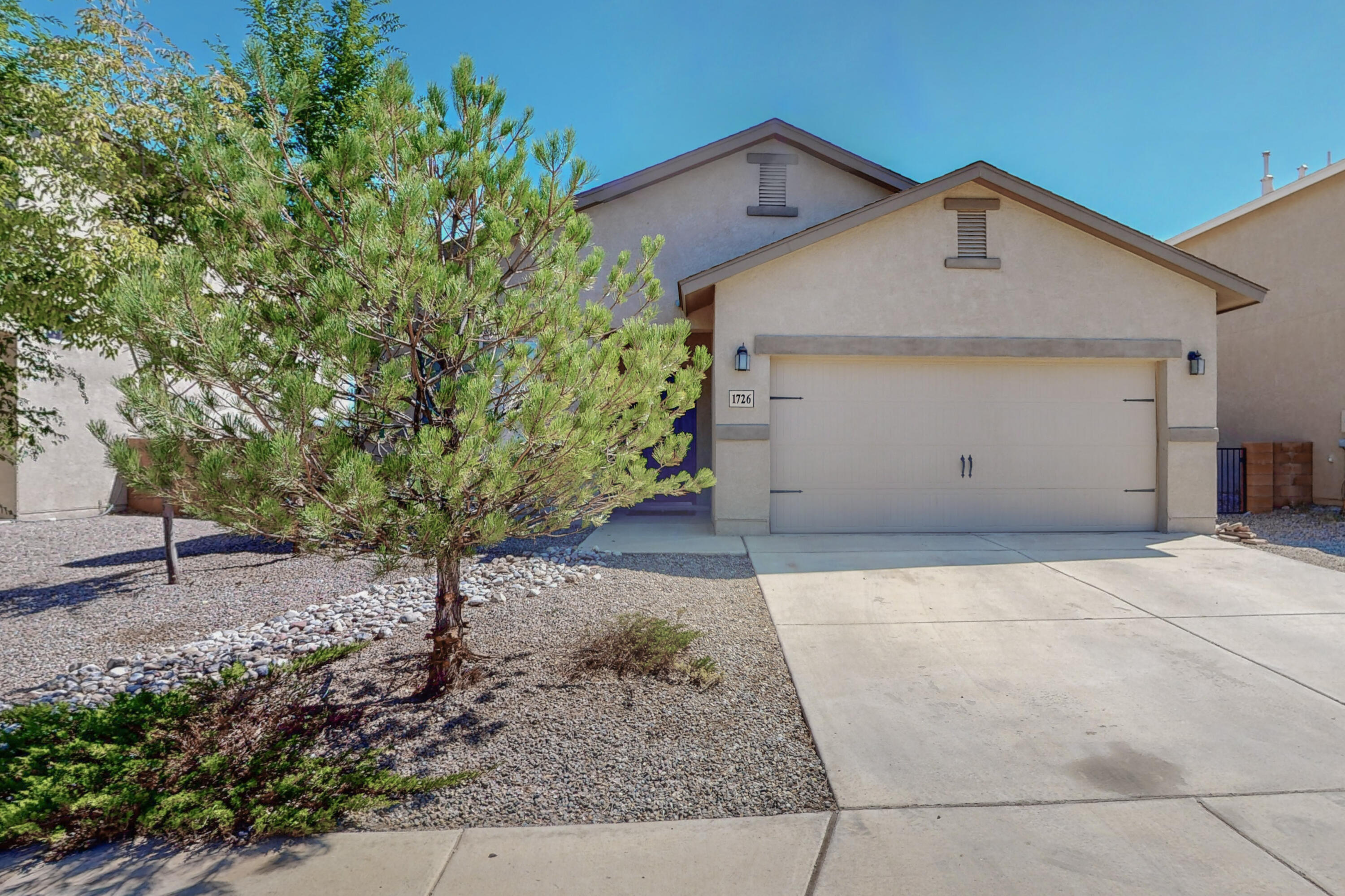 1726 Lark Drive NE