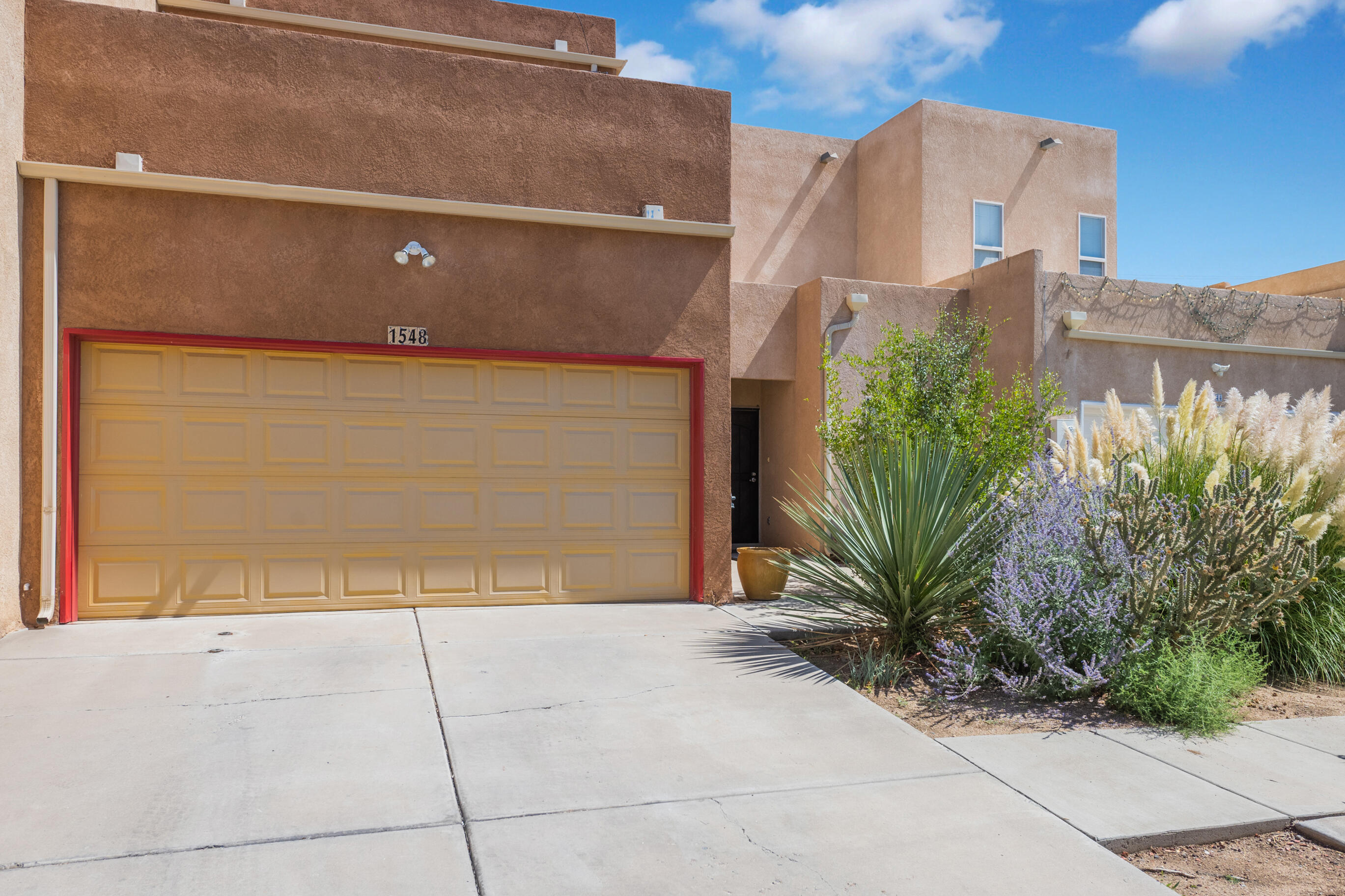 1548 Ocean Breeze Drive NE