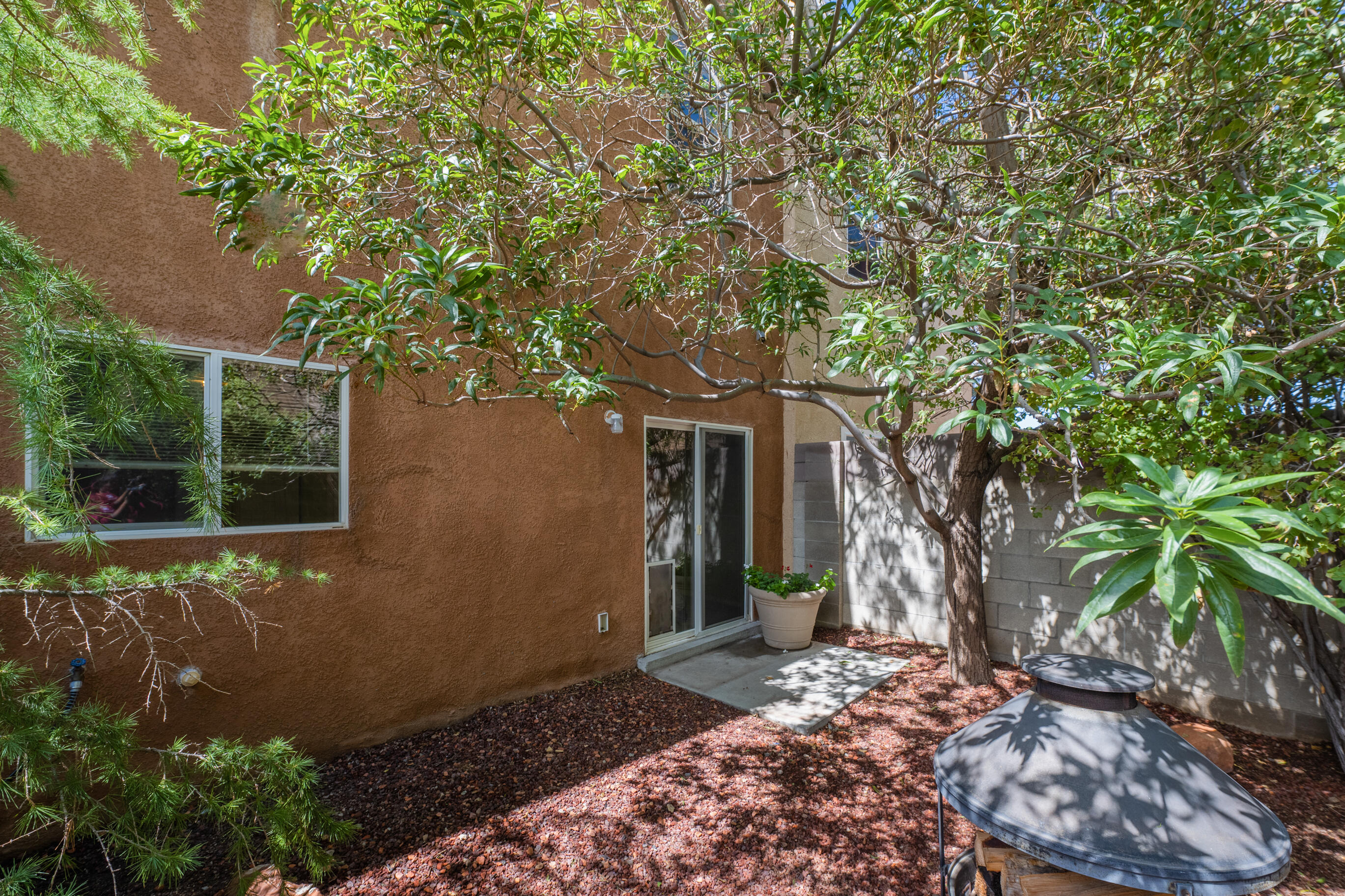 1548 Ocean Breeze Drive NE