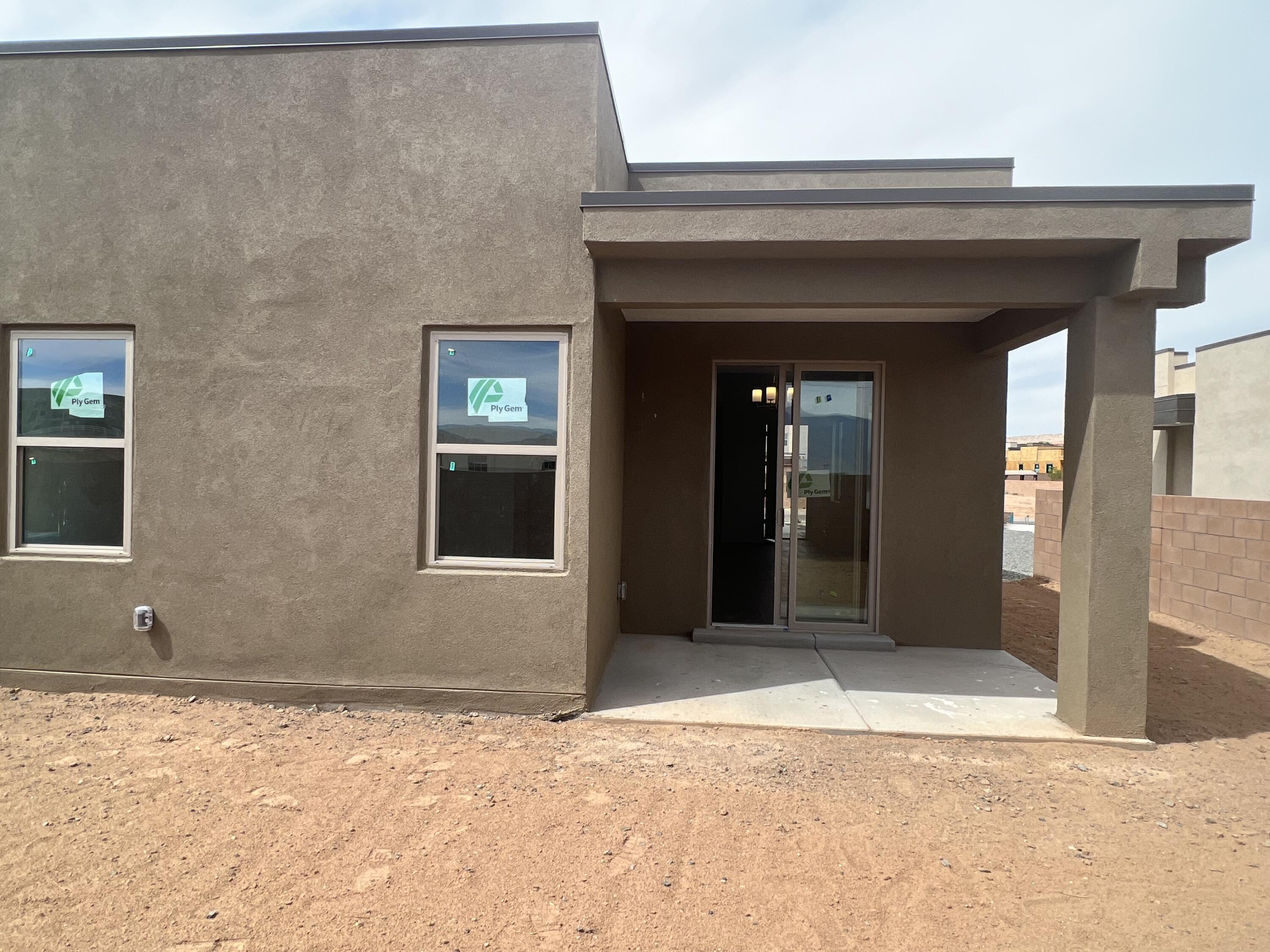 4393 Lauren Loop NE